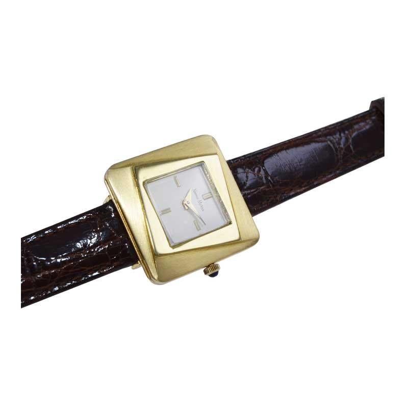 Modernist Neiman Marcus Mid Size Mid Century Wrist Watch in Excellent Original Condition For Sale