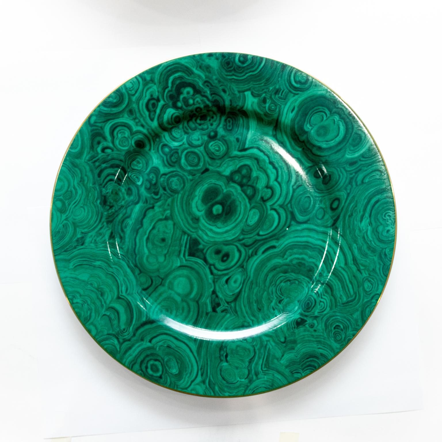 Neiman Marcus Mid-Century Green and Gold Faux Malachite Plate Chargers For Sale 1