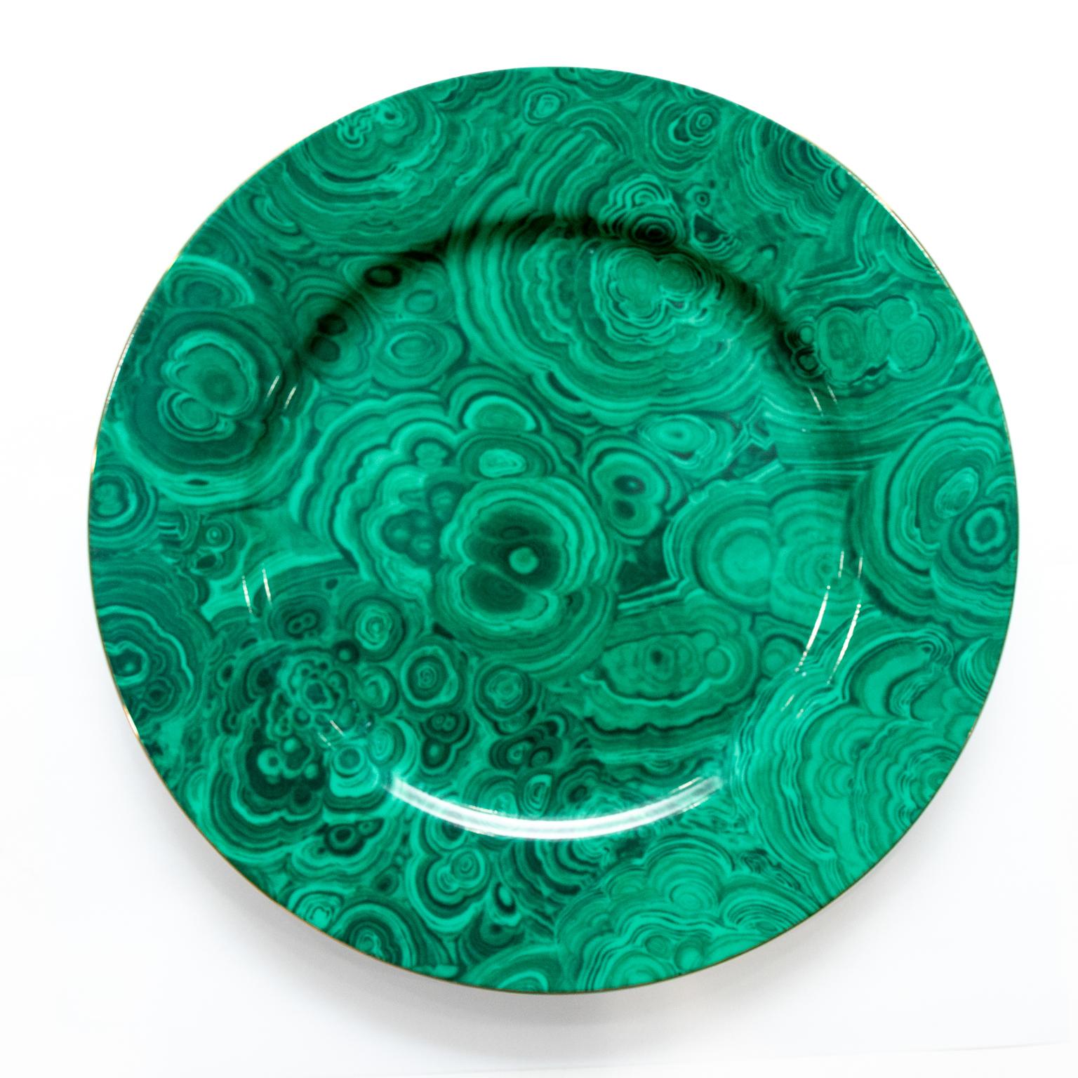 Neiman Marcus Mid-Century Green and Gold Faux Malachite Plate Chargers For Sale 5