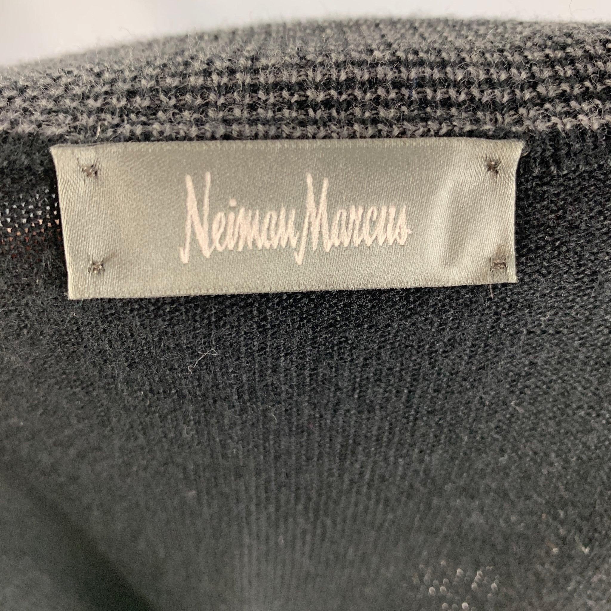 Men's NEIMAN MARCUS Size L Black Merino Wool Blend Zip Up Vest (Indoor) For Sale
