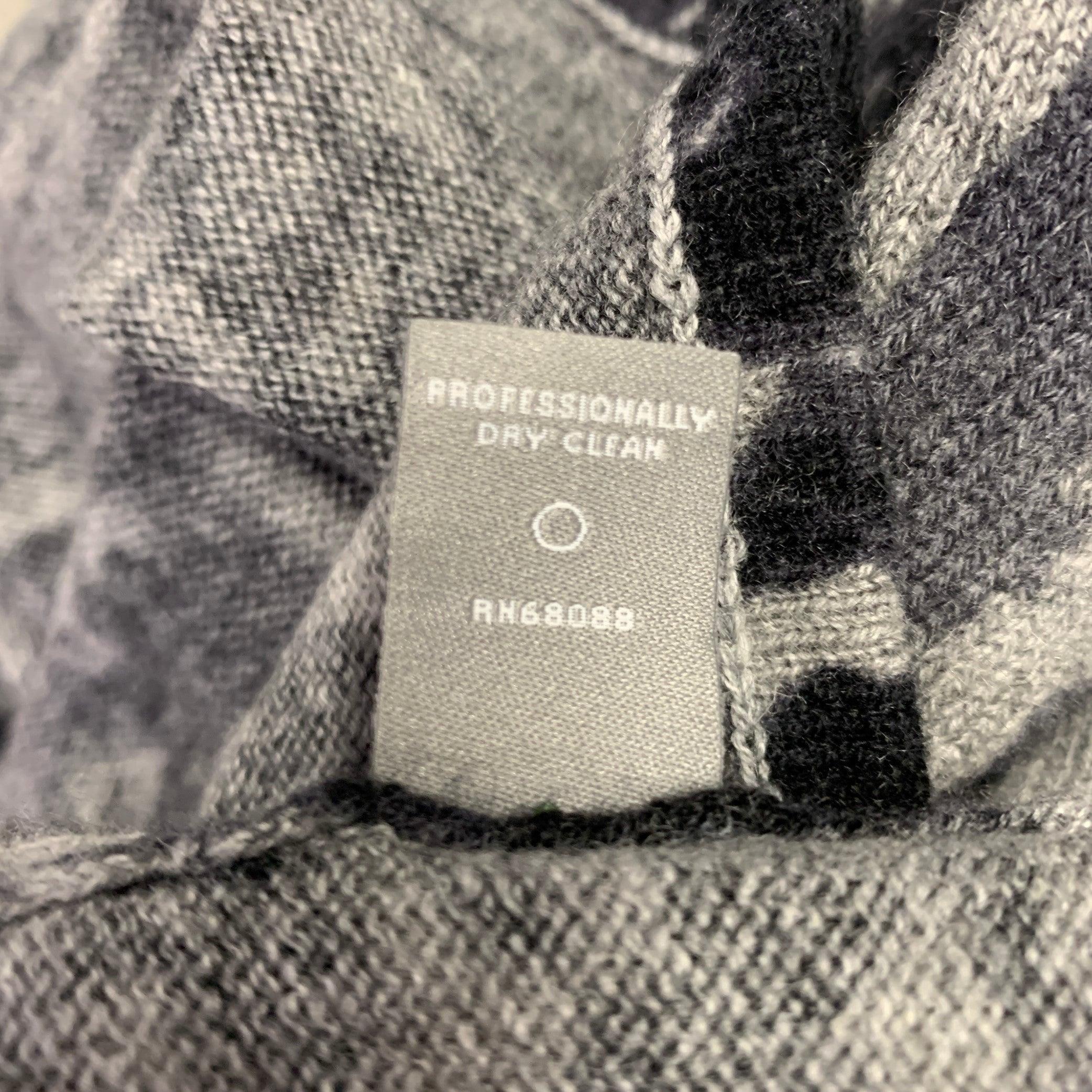 NEIMAN MARCUS Size L Grey Charcoal Cashmere Paisley Tank Casual Top For Sale 1