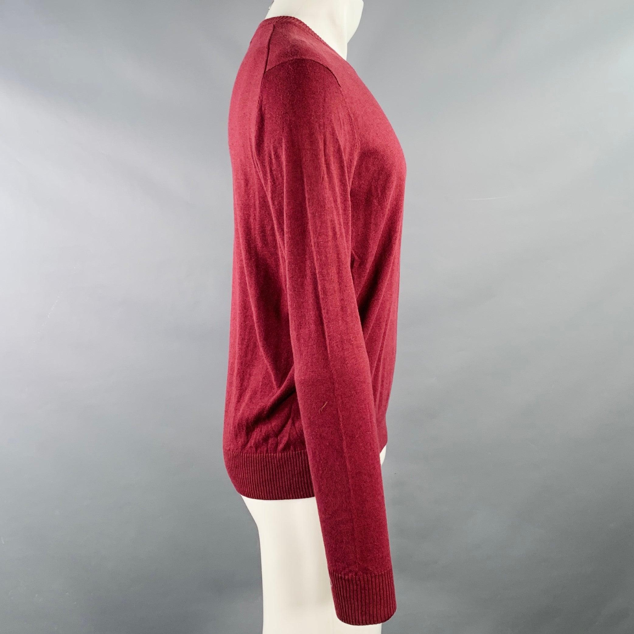 NEIMAN MARCUS Pullover
aus burgunderrotem Baumwoll-Merinowoll-Strick mit langen Ärmeln und Rundhalsausschnitt.Ausgezeichneter gebrauchter Zustand. 

Markiert:   S 

Abmessungen: 
 
Schultern: 18 Zoll  Brustkorb: 44 Zoll  Ärmel: 26 Zoll Länge: 26
