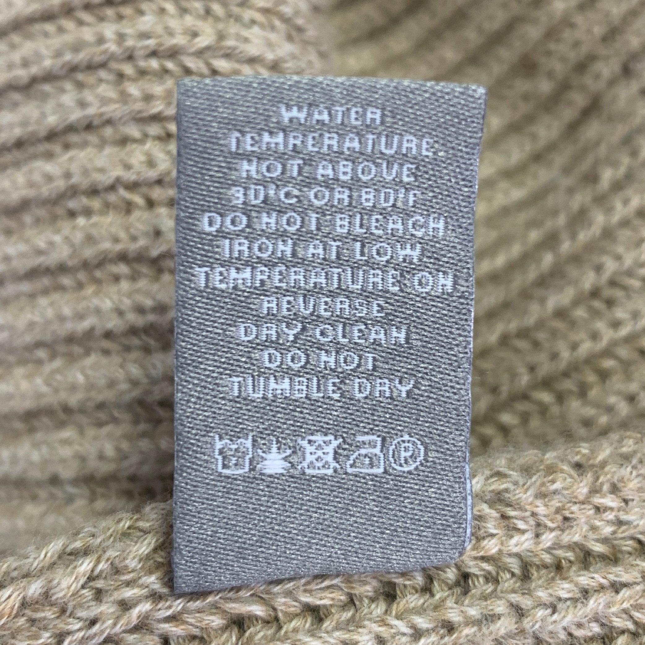 NEIMAN MARCUS Size XL Beige Knit Cotton Crew Neck Sweater For Sale 2