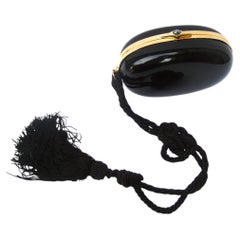 NEIMAN MARCUS Glatte italienische schwarze Lucite Oval Fringe Tassel Clutch c 1970s