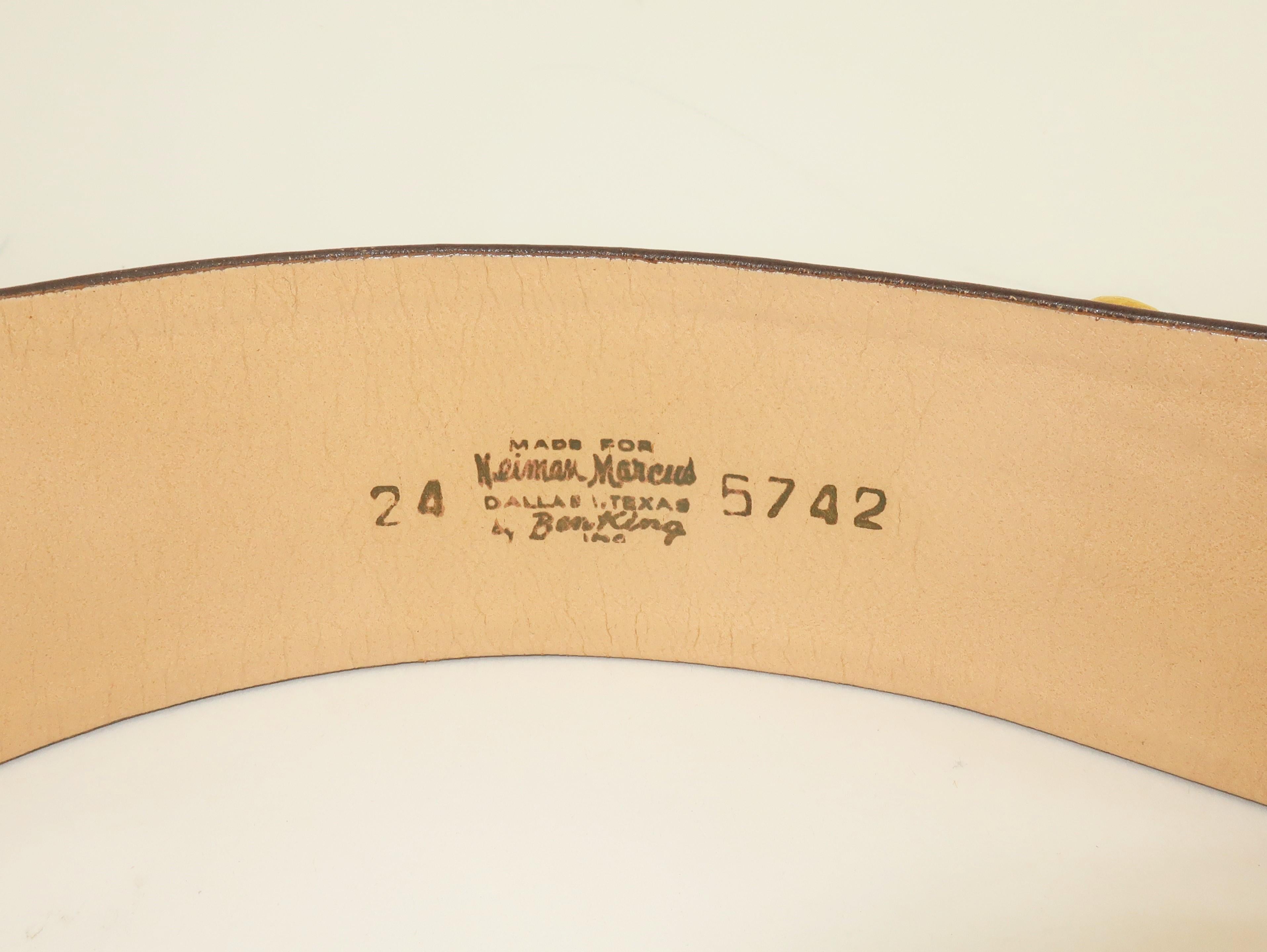 Neuheit Brauner Ledergürtel von Neiman Marcus aus Texas, 1960''s im Zustand „Gut“ im Angebot in Atlanta, GA