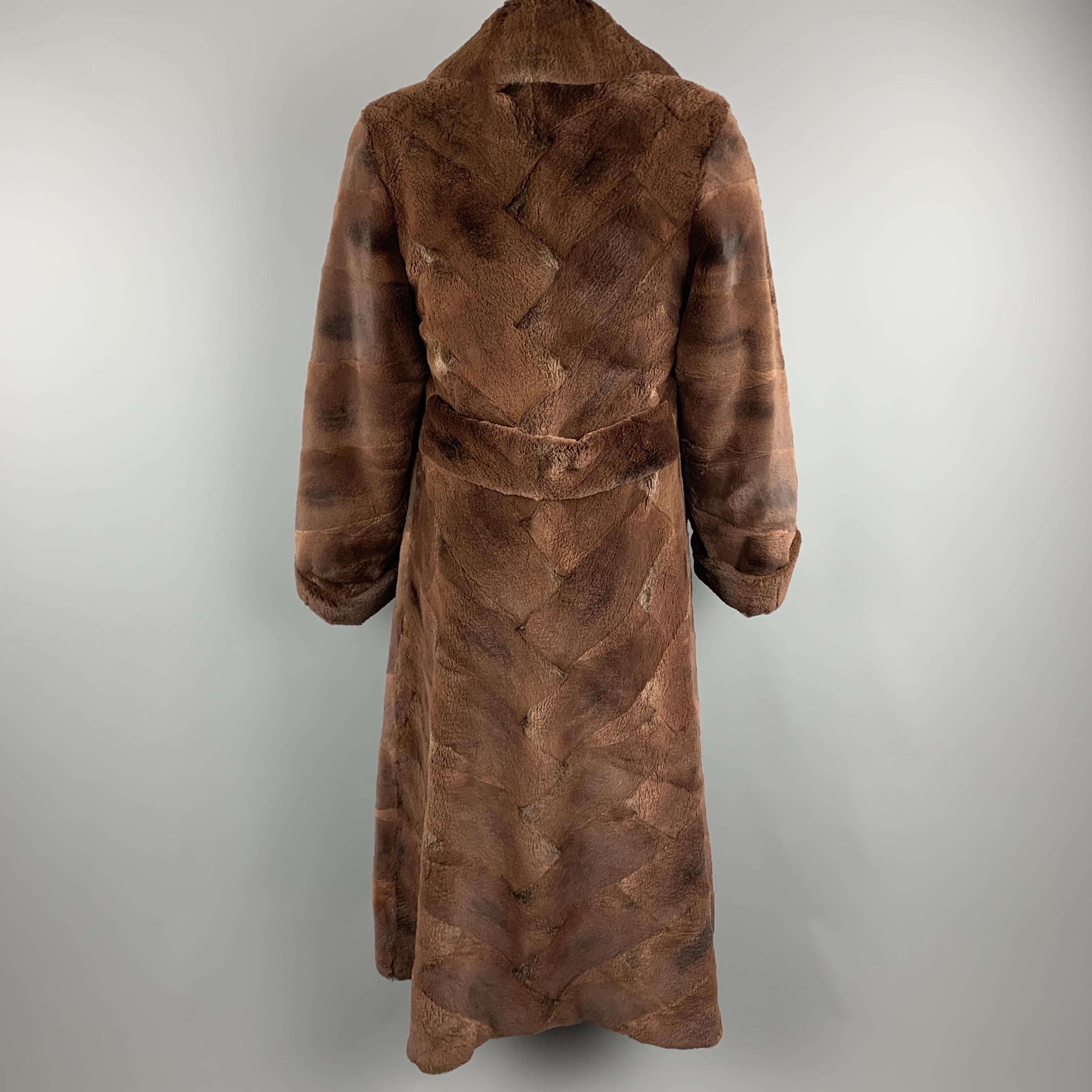 NEIMAN MARCUS ZUKISize L Brown Muskrat Fur Vintage Coat In Good Condition In San Francisco, CA