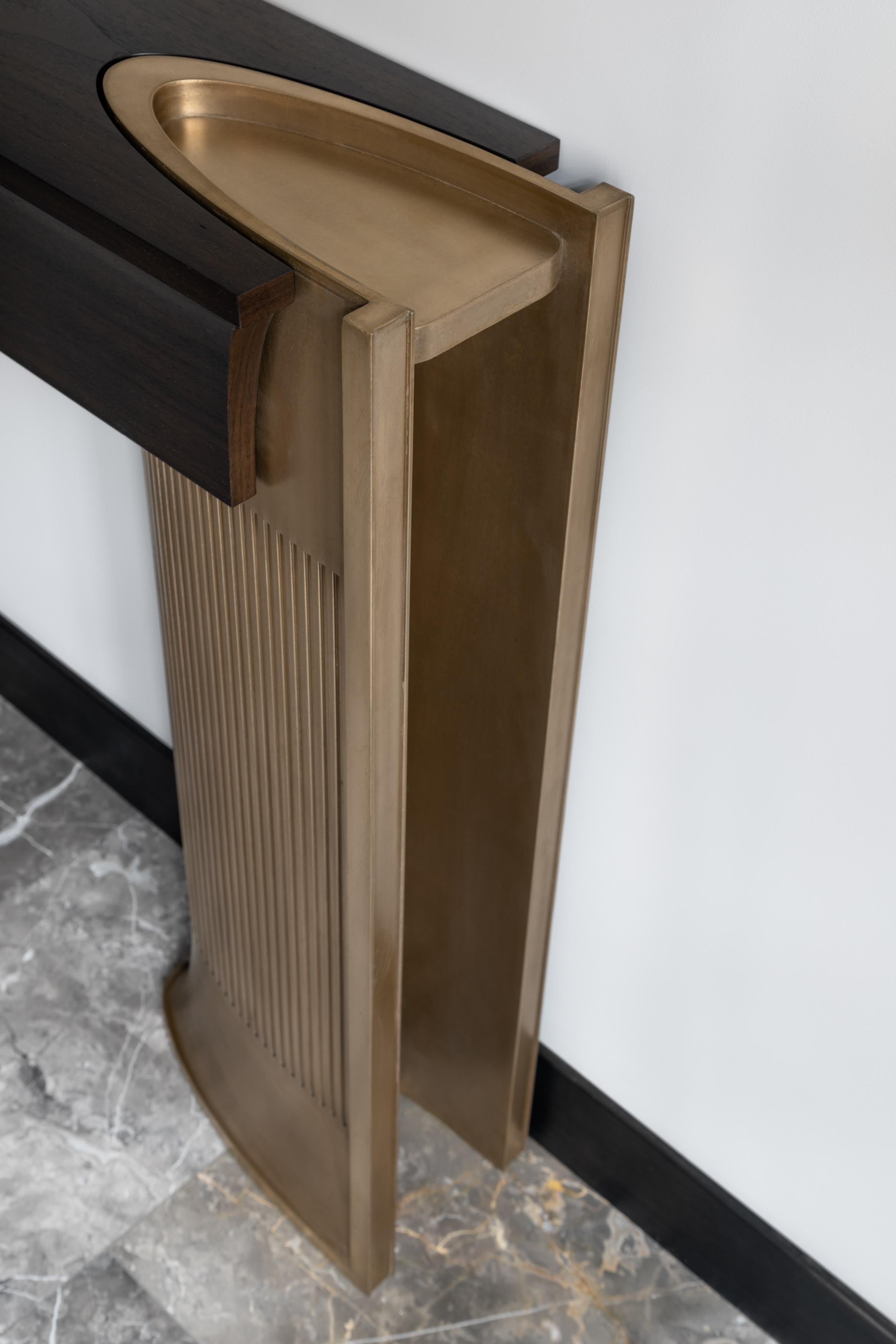 Nekkar Modern Luxury Console Table with Art Deco Twist Metal Coated Wood For Sale 7