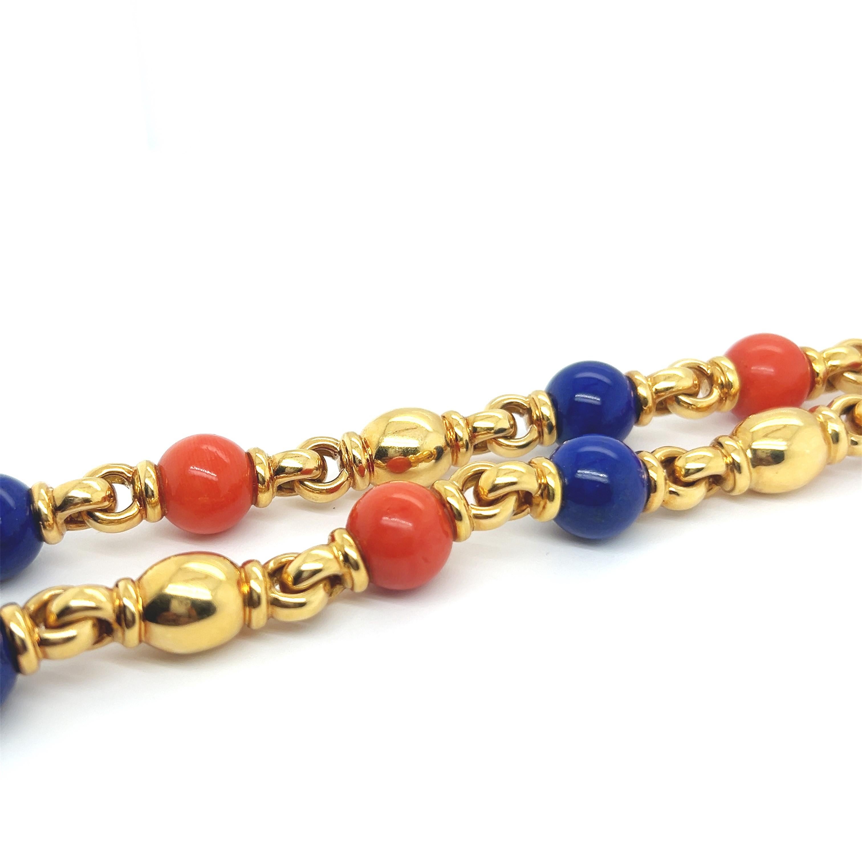 Halskette aus 18 Karat Gelbgold mit Lapislazuli und Koralle von Peclard im Angebot 9