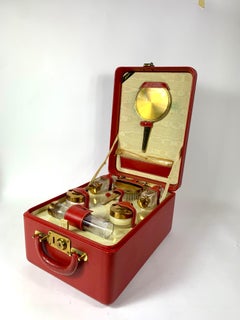 Nelialee Art Deco Red Traveling Cosmetic Toilet Vanity Case with Accessories