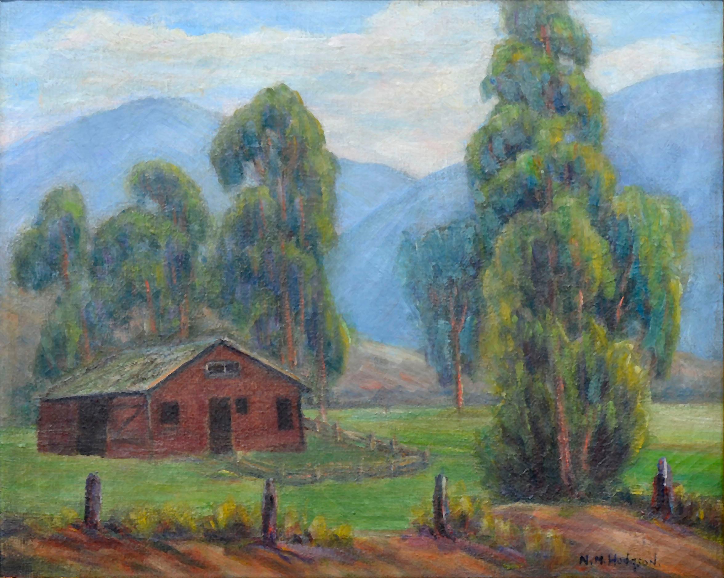 Granero rojo cerca de las colinas - Paisaje al óleo sobre lienzo - Painting de Nellie M. Hodgson