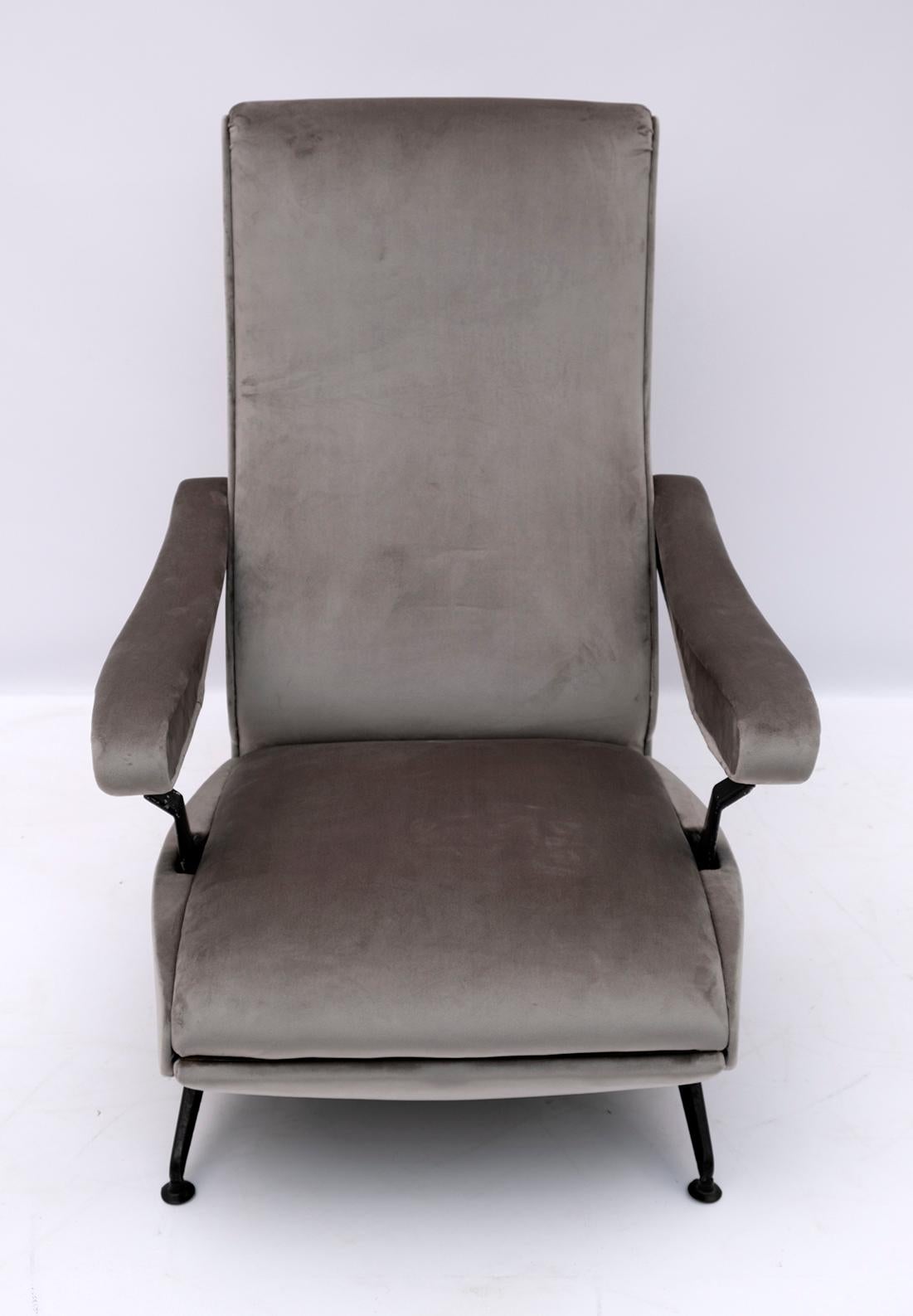 Nello Pini Mid-Century Modern Italian Reclining Armchair for Oscar Gigante 1959 7