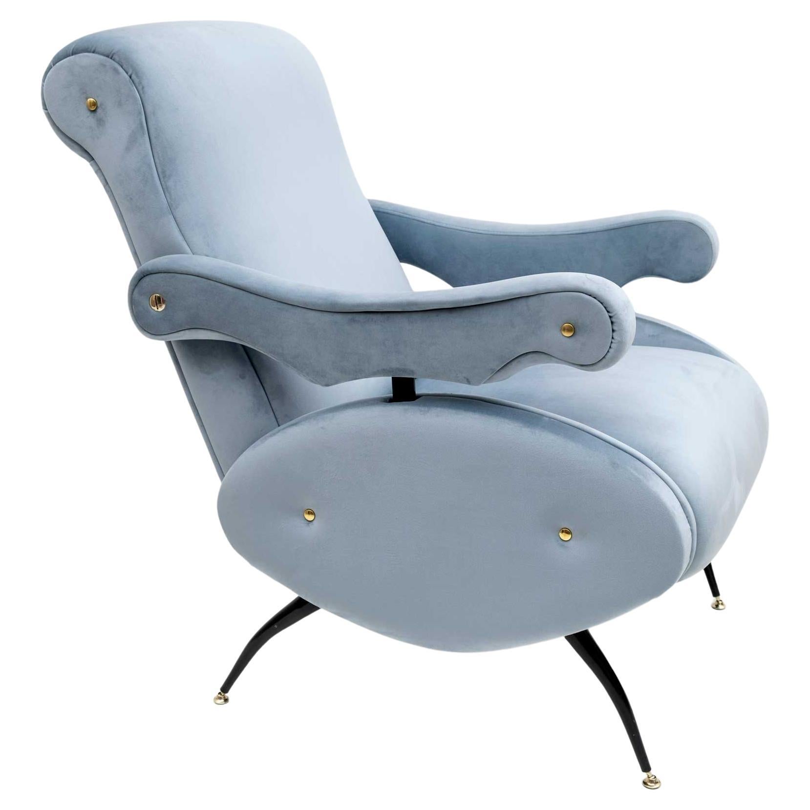 Fauteuil inclinable en velours italien moderne du milieu du siècle dernier de Novarredo, 50