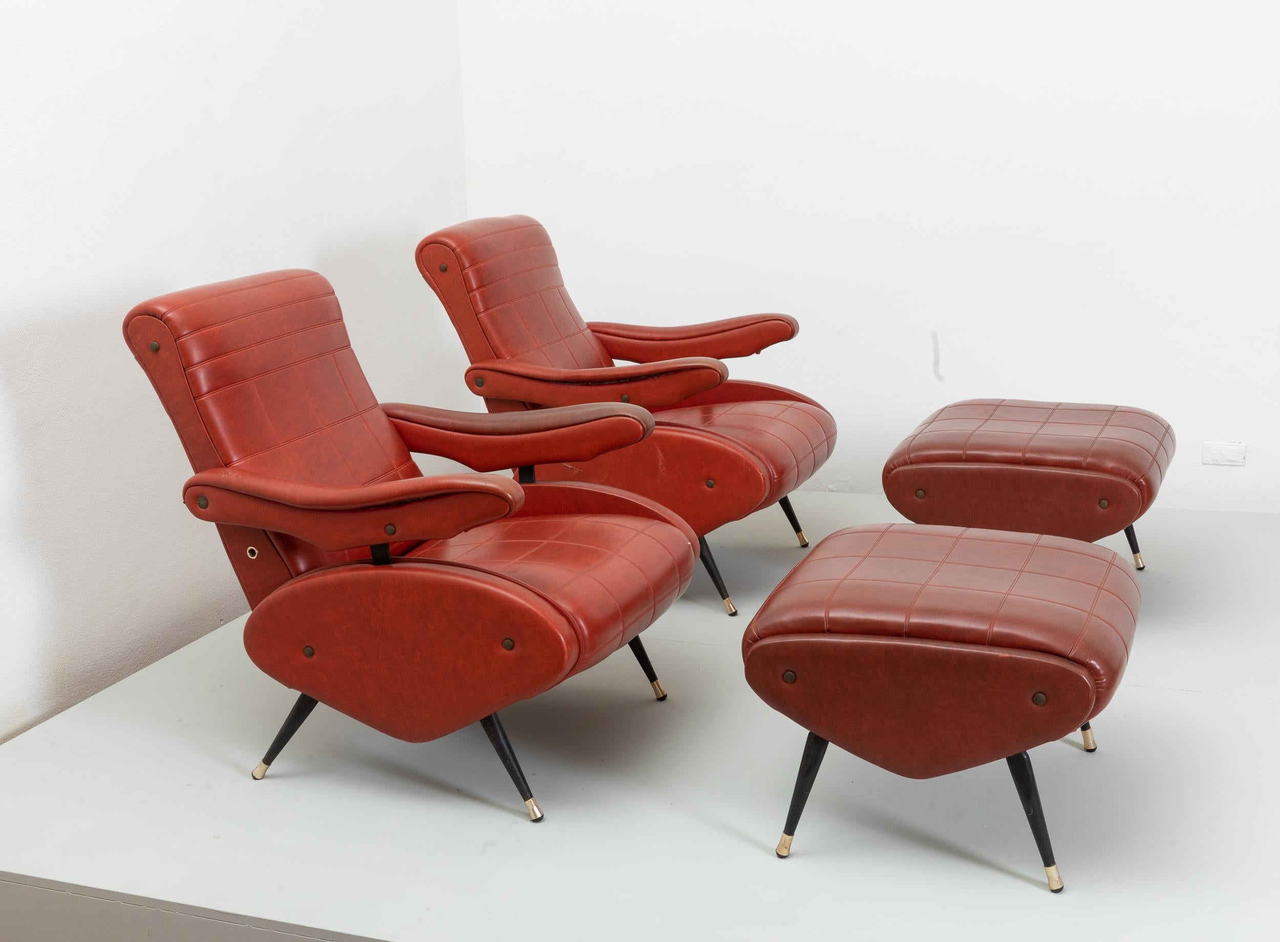 Nello Pini Prod. Novarredo c. 1950-1960 Two reclining armchairs and two pouffs 7