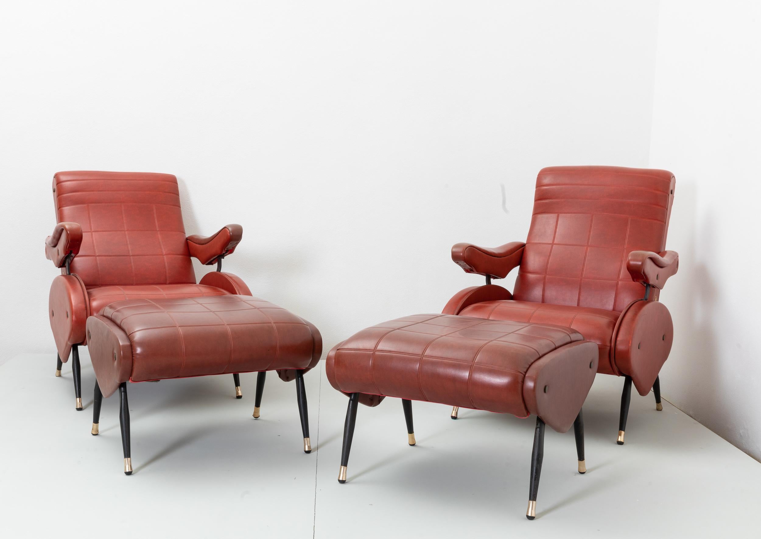 Faux Leather Nello Pini Prod. Novarredo c. 1950-1960 Two reclining armchairs and two pouffs