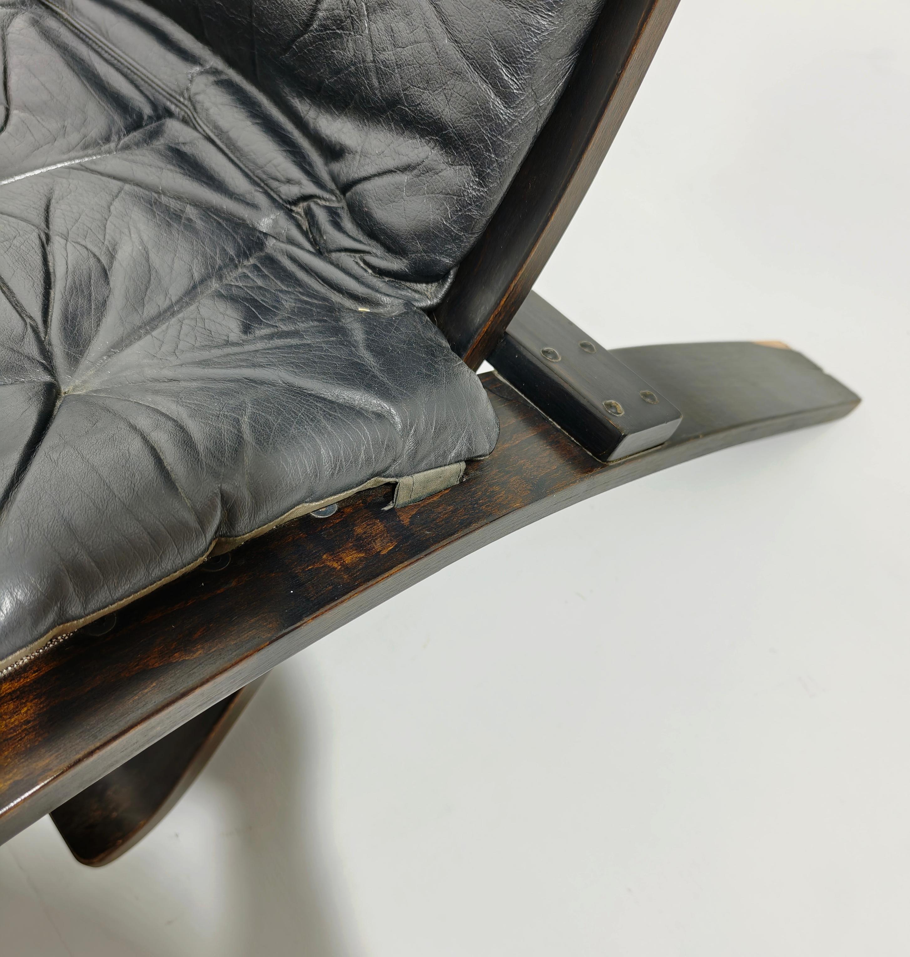 Nelo Arredi Pair of Folding Armchairs in Wood and Leather Italy 80s Mid-Century in vendita 1