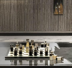 Scacchiera Nelson in vetro specchiato, legno laccato, wood e ottone di ARCAHORN