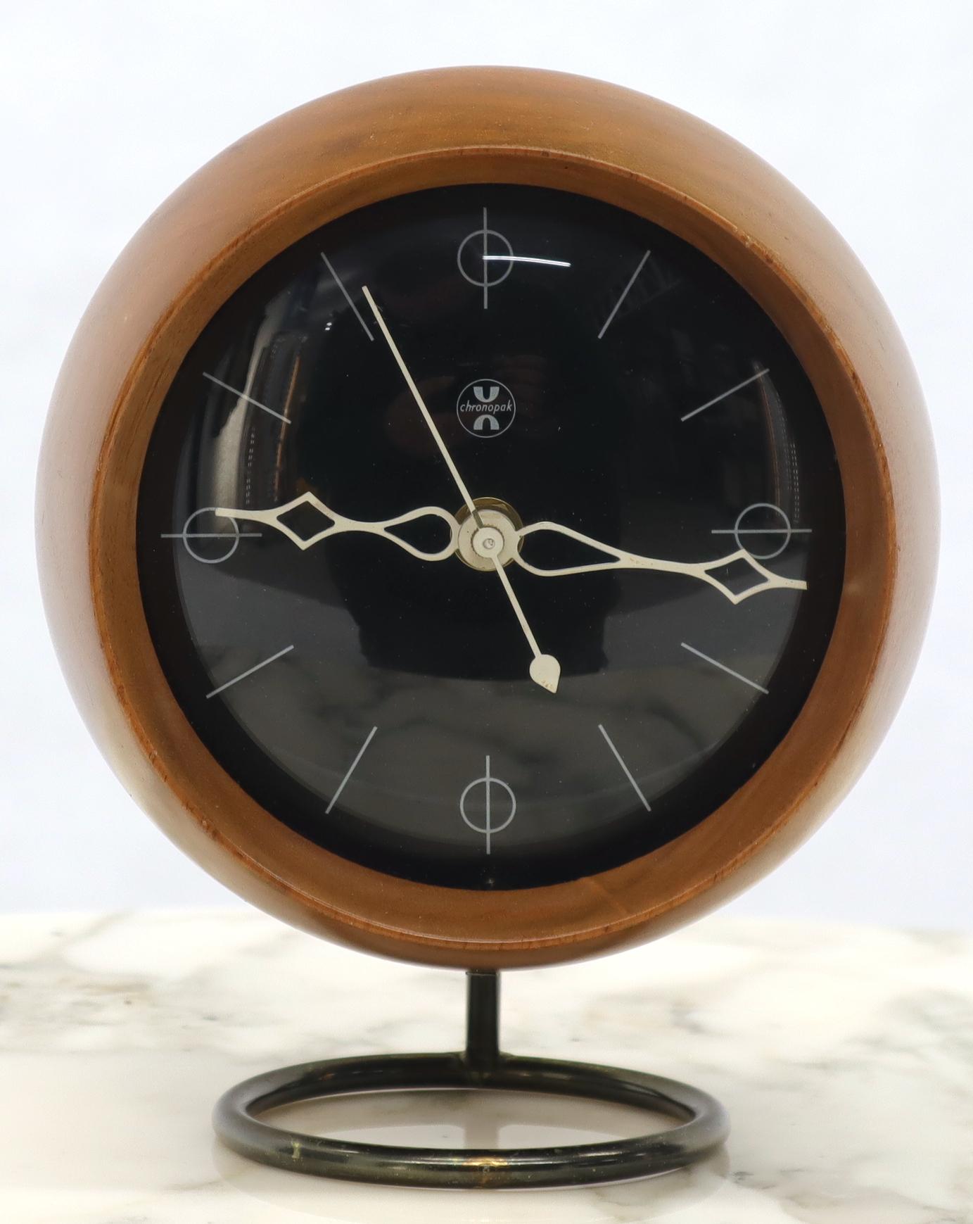 Mid-Century Modern George Nelson for Howard Miller chronopak desk clock. 95% perfect condition.