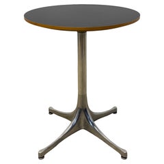 Tavolo con piedistallo Nelson di George Nelson per Herman Miller