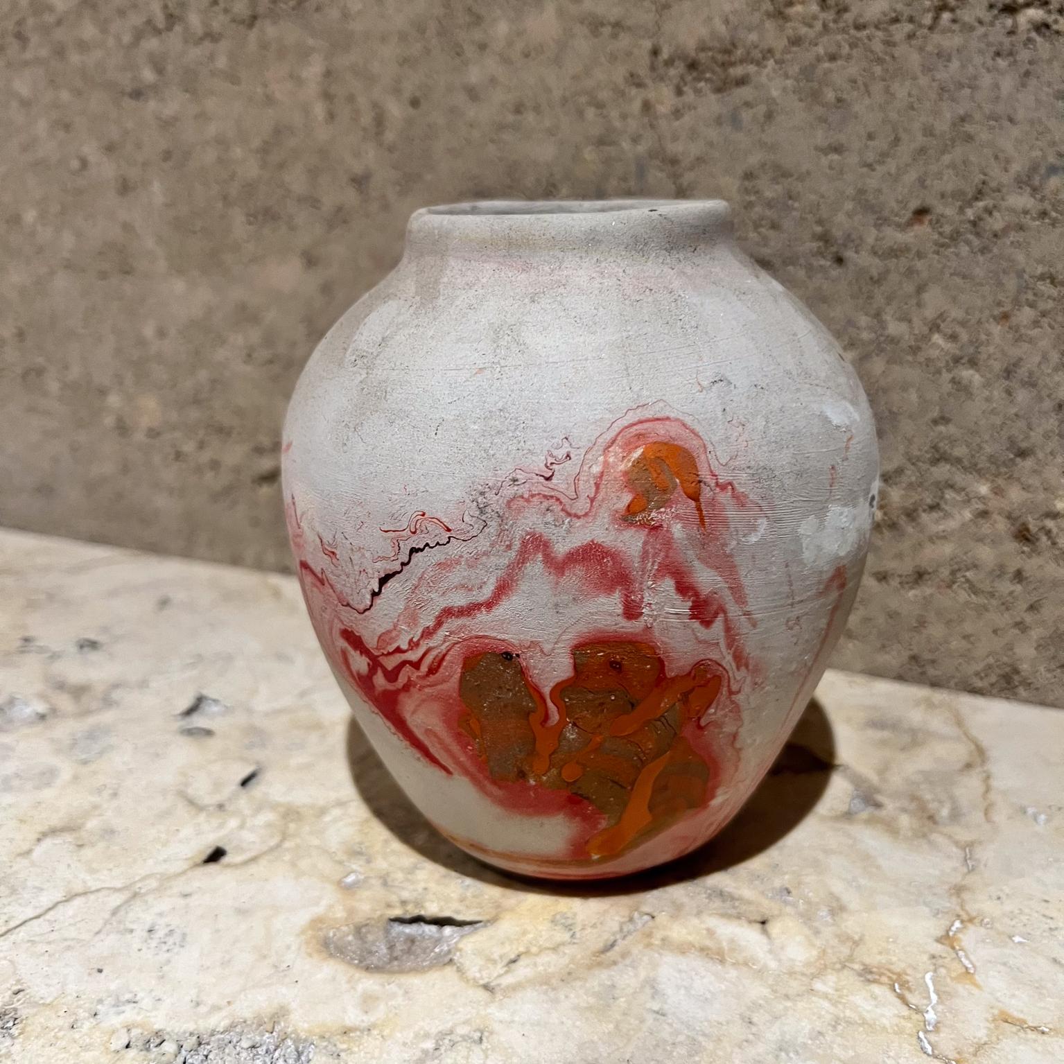 Vase rose Nemadji, poterie d'art indienne de Moose Lake, Minnesota Bon état - En vente à Chula Vista, CA