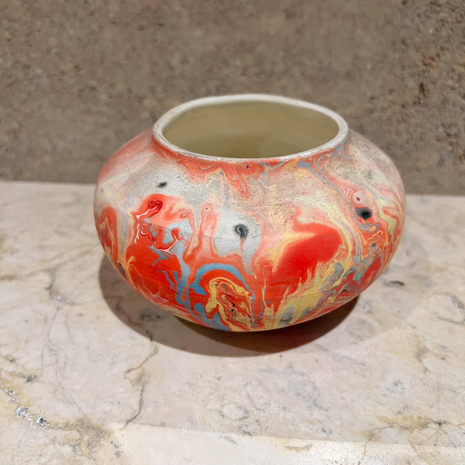 Mid-Century moderno Vaso rosso in ceramica Nemadji Ceramic Indian Art Pottery Moose Lake, Minnesota in vendita