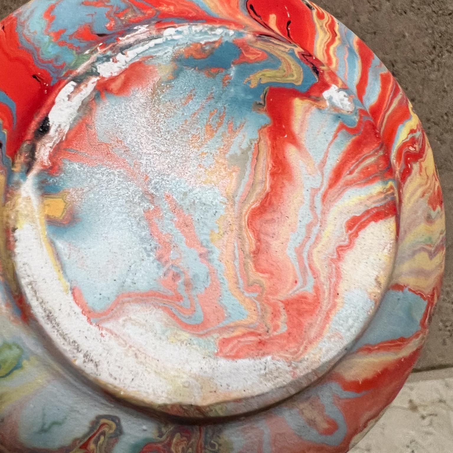 XX secolo Vaso rosso in ceramica Nemadji Ceramic Indian Art Pottery Moose Lake, Minnesota in vendita