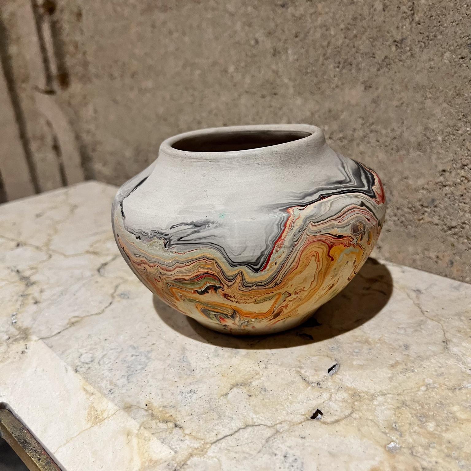 Mid-Century moderno Vaso Nemadji in ceramica indiana Red Art Native Vase Moose Lake in vendita