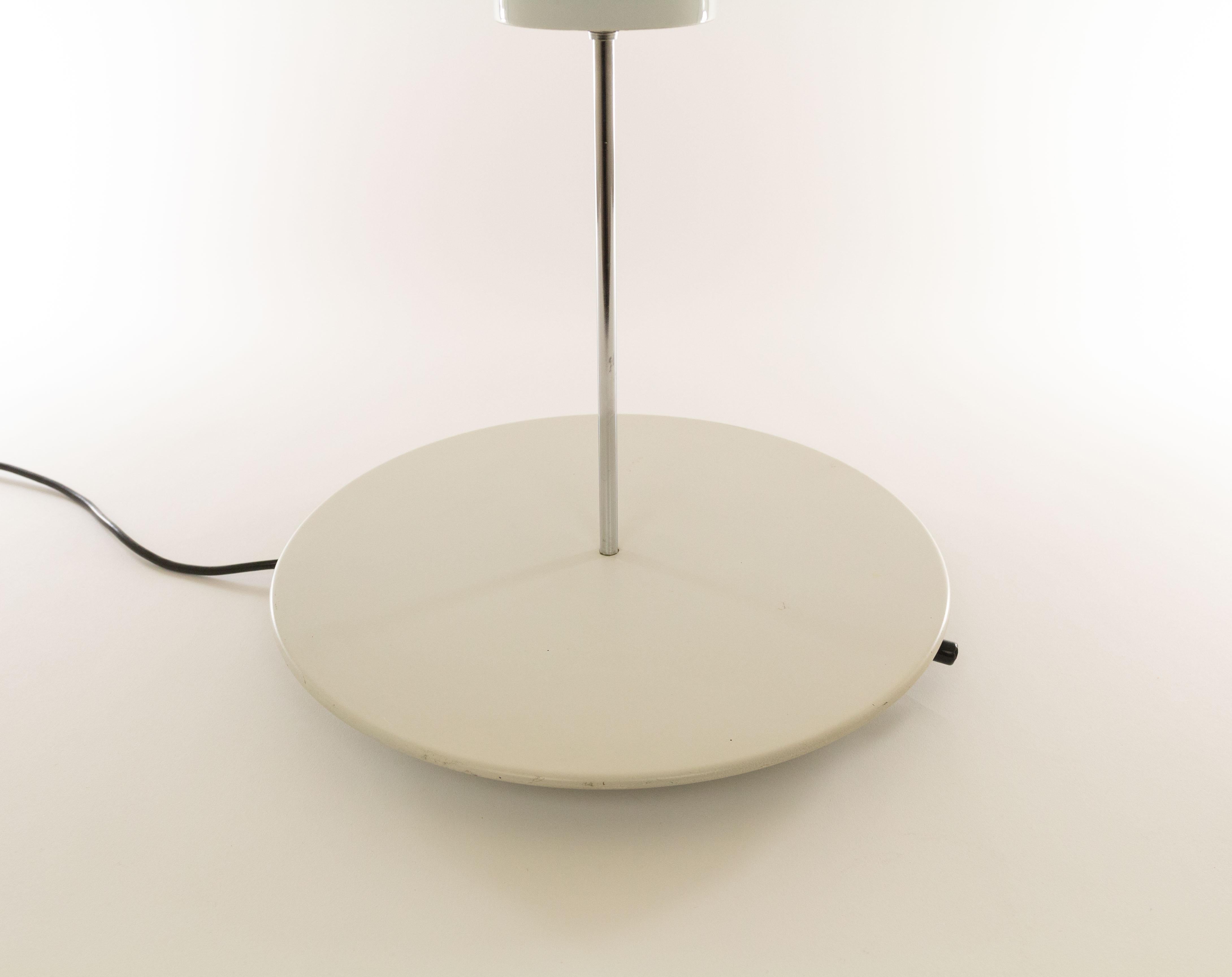 Italian Nemea Table Lamp by Vico Magistretti for Artemide, 1980s