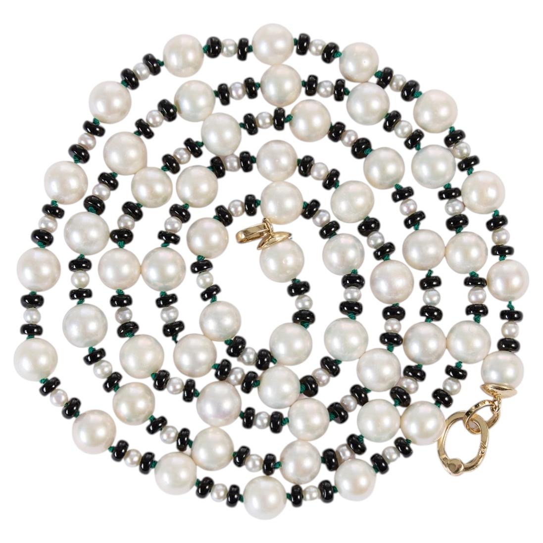 Pendentif à perles Nemes en vente