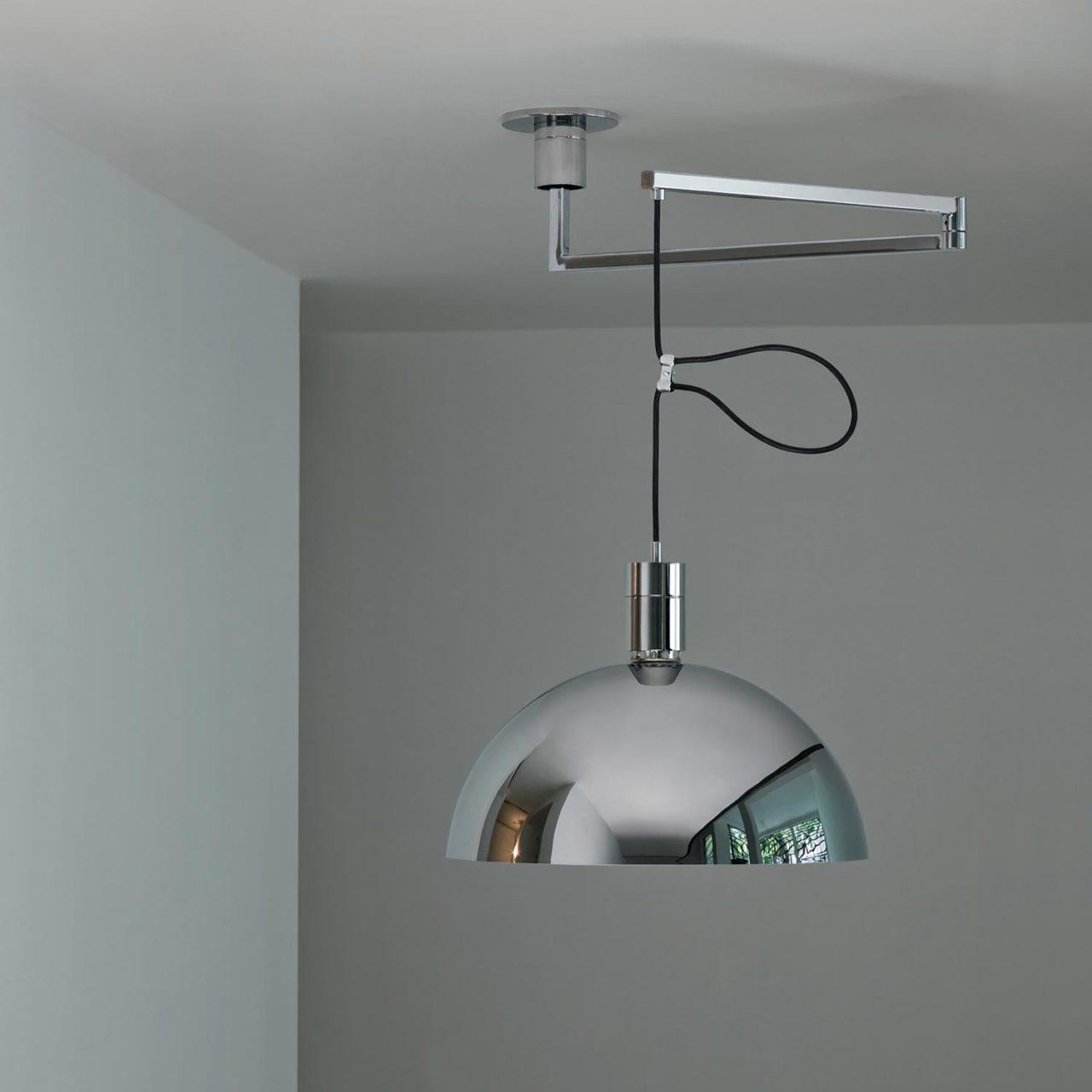 Pendelleuchten mit Metallteilen an der Seite und verchromtem Diffusor. Downlight Flutlicht. AS41Z: verchromter Dreh- und Gelenkarm aus Stahlprofil, mit Kabelklemme zur Einstellung der Kabellänge.

Zusätzliche Informationen:
MATERIAL: Metall
Farbe