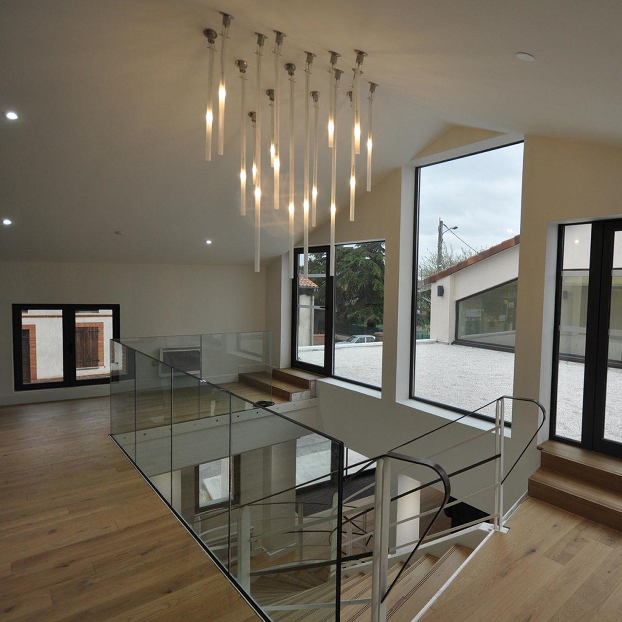 Wall/ceiling lighting fixture made with a satin nickel or burnished gold metal structure connected with a sanded glass cylinder. Available in different lengths and LED or halogen versions.

Additional information:
Material: Glass
Color & Finish: