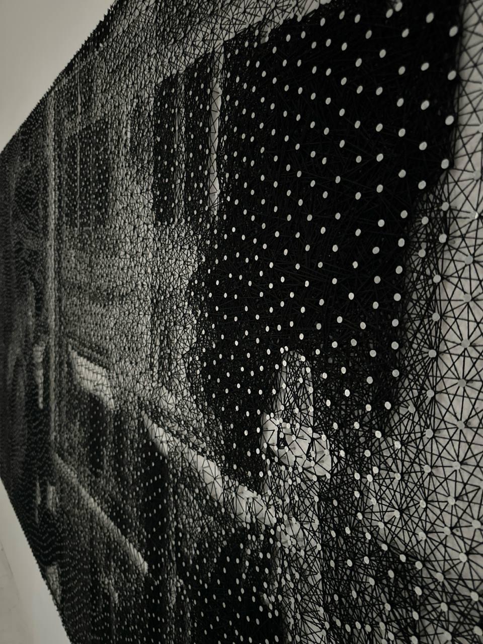 Arte icónico en cuerda a gran escala de NY por Nemo Jantzen- Tiffany's III en venta 9