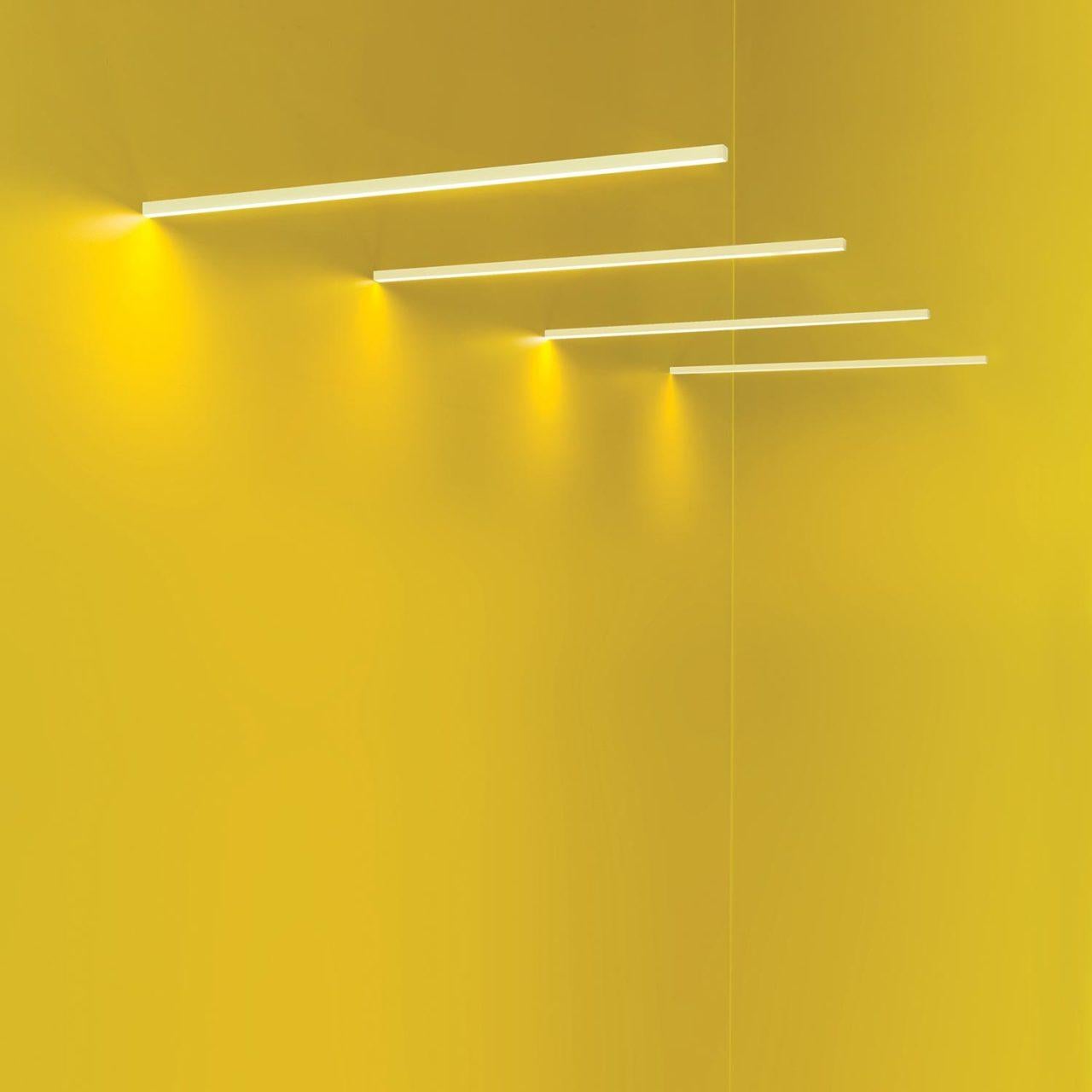 Nemo Linescapes freitragend - weiß - LED 3000K Wandleuchte in Aluminium Weiß im Zustand „Neu“ im Angebot in Brooklyn, NY