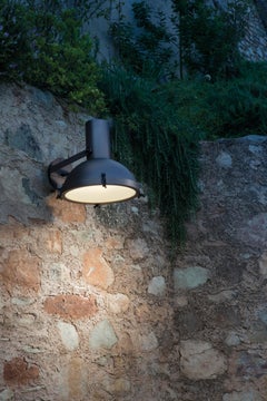 Nemo Projecteur 365 Wall Ceiling IP54, E26 in Night Blue by Le Corbusier