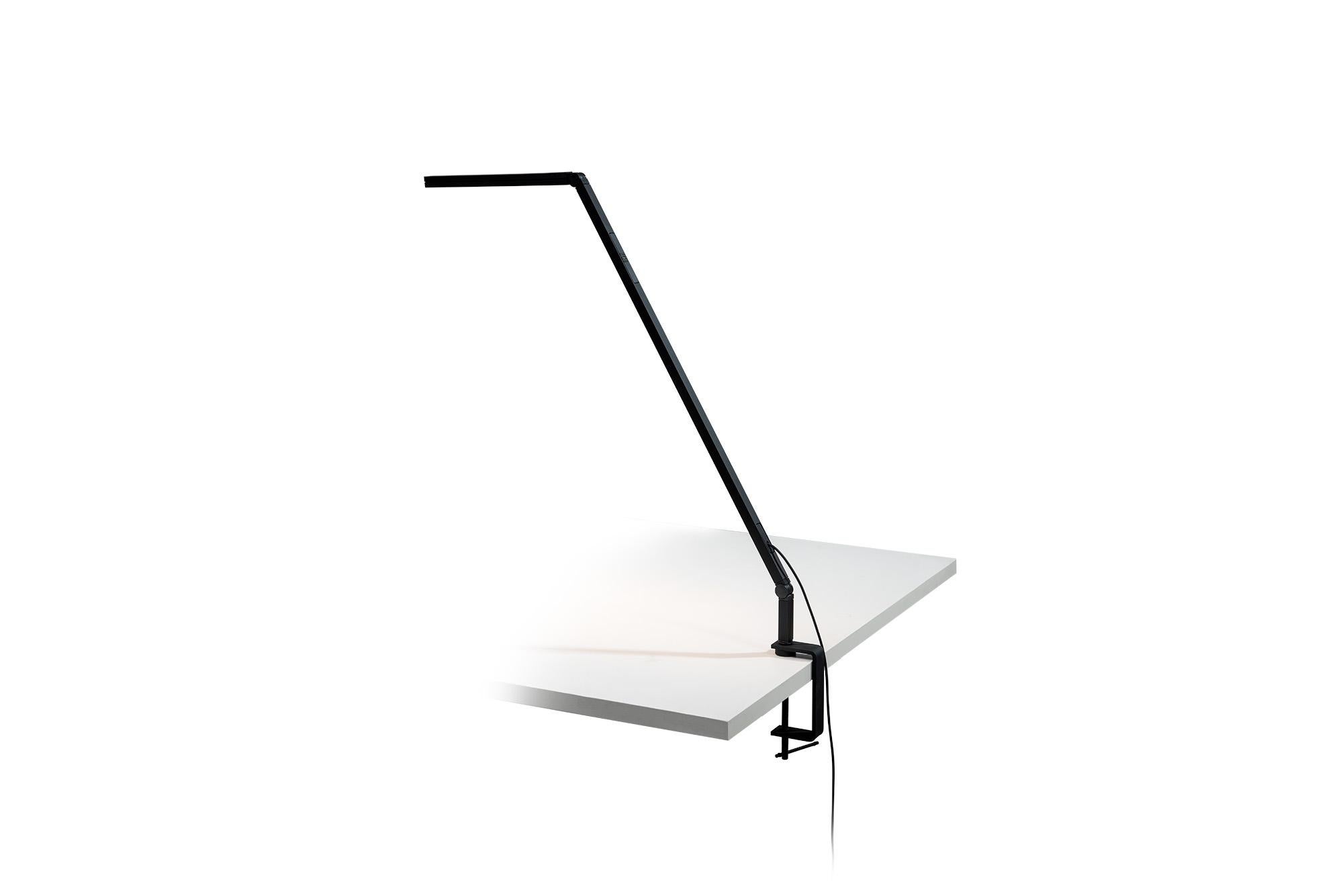 Alluminio Nemo Untitled Mini Lampada da tavolo/parete lineare a LED 2700K in nero di Bernhard Osann in vendita