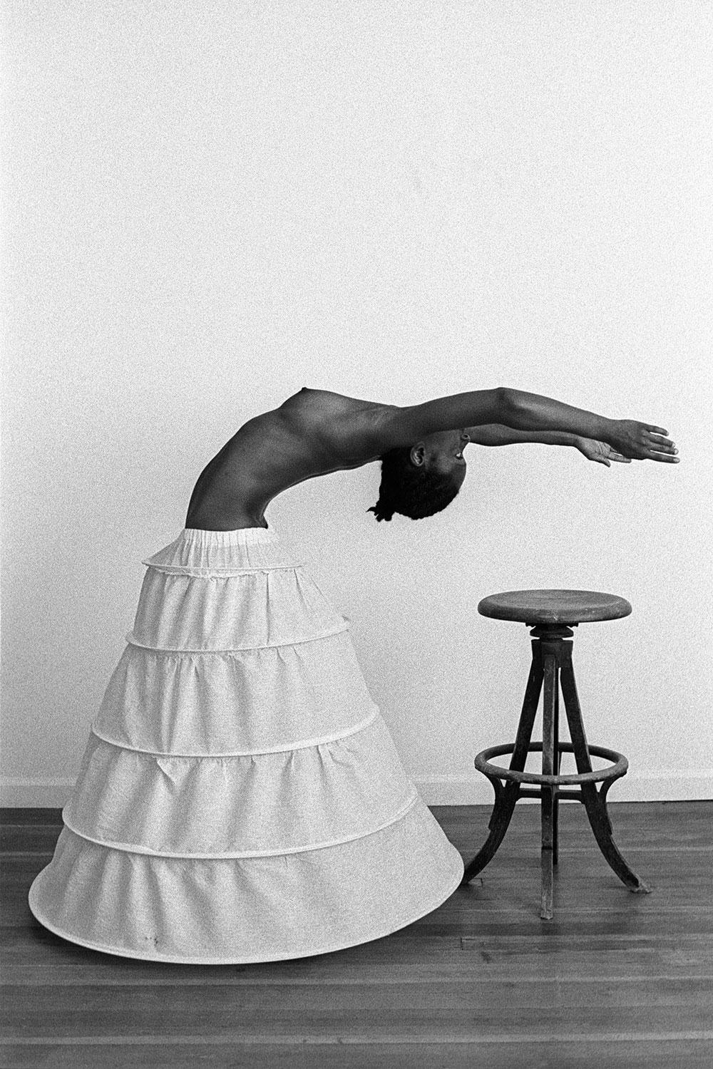 Nenad Samuilo Amodaj Black and White Photograph - Backbend, San Francisco