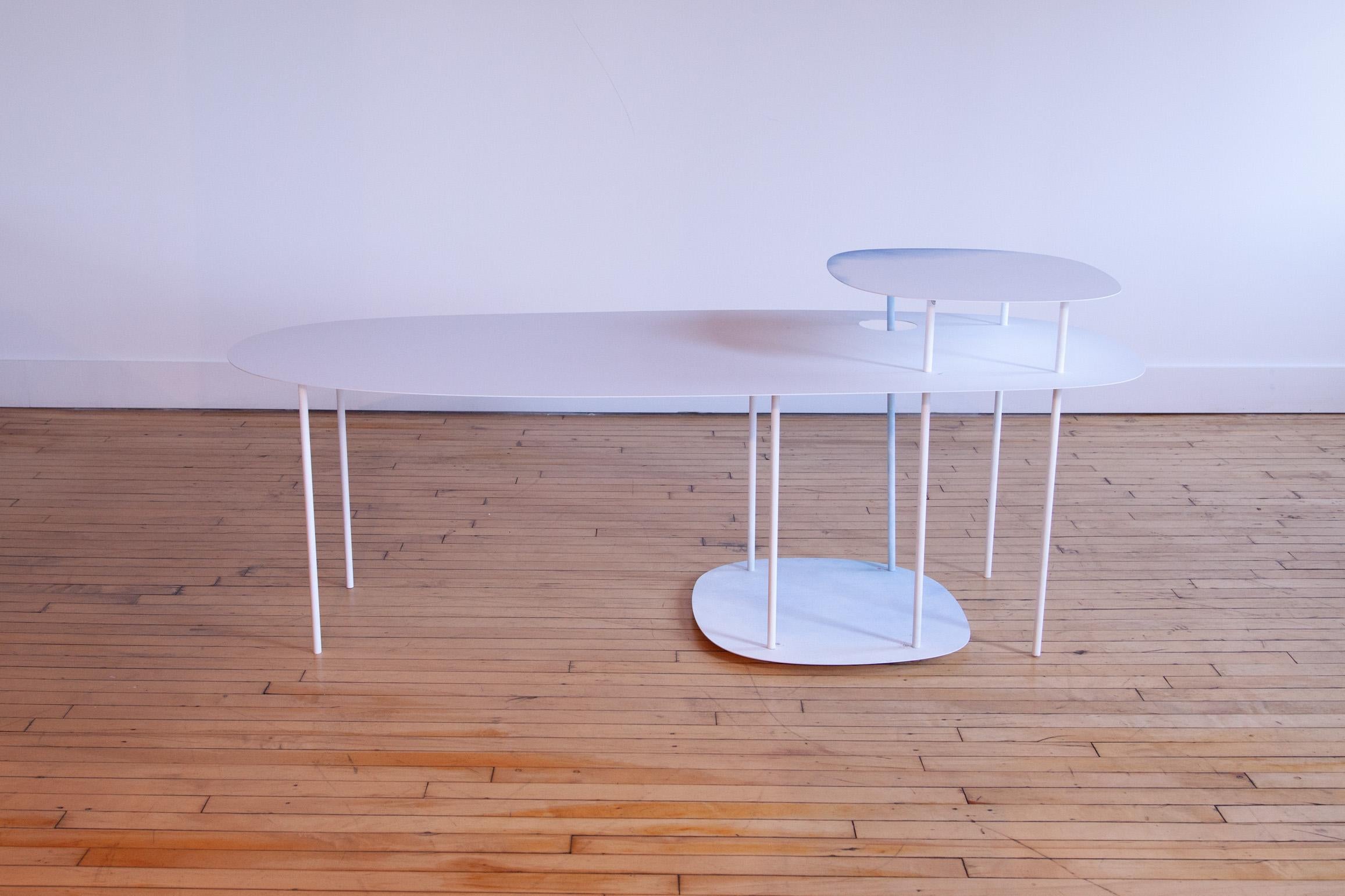 Architektonischer Tisch „Watercolour 02“ im Shiro Kuramata-Stil von nendo Japan im Zustand „Gut“ im Angebot in New York, NY