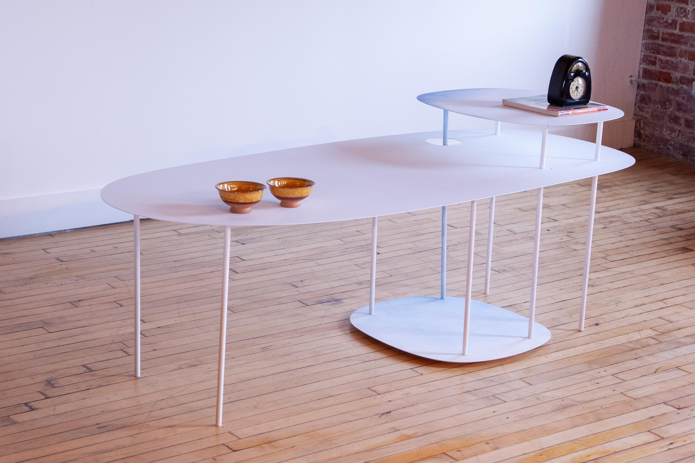 Architektonischer Tisch „Watercolour 02“ im Shiro Kuramata-Stil von nendo Japan im Angebot 2