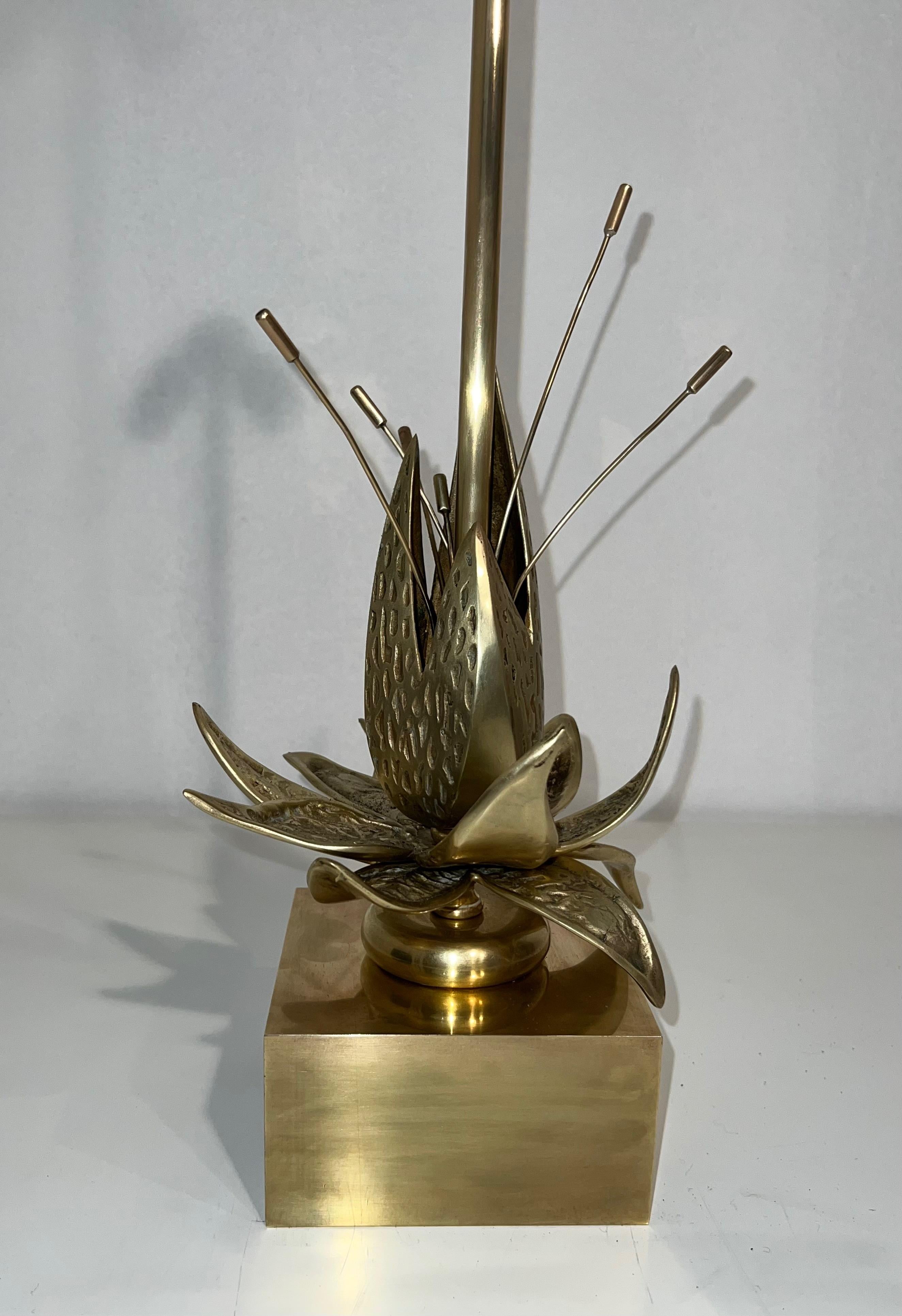 French Nenuphar Bronze and Brass Table Lamp Attributed to Maison Charles. Circa 1970 For Sale