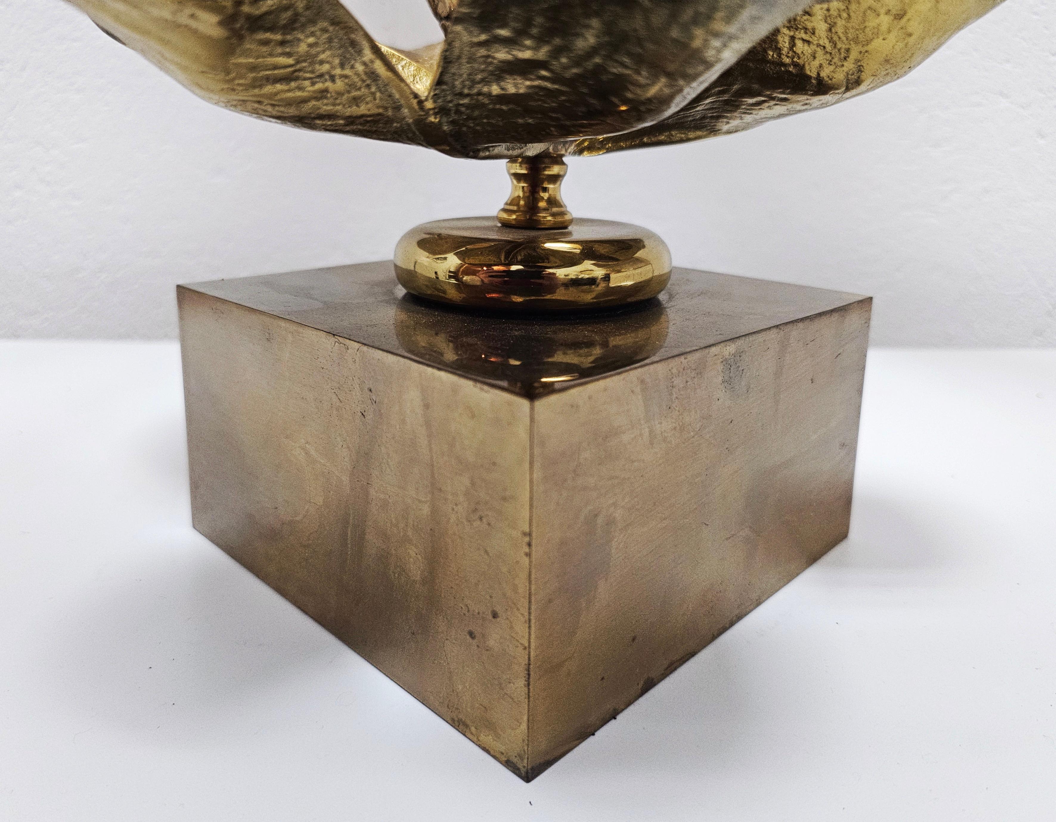 Nenuphar Lilly Table Lamp in Bronze and Brass by Maison Charles, France 1960s For Sale 1