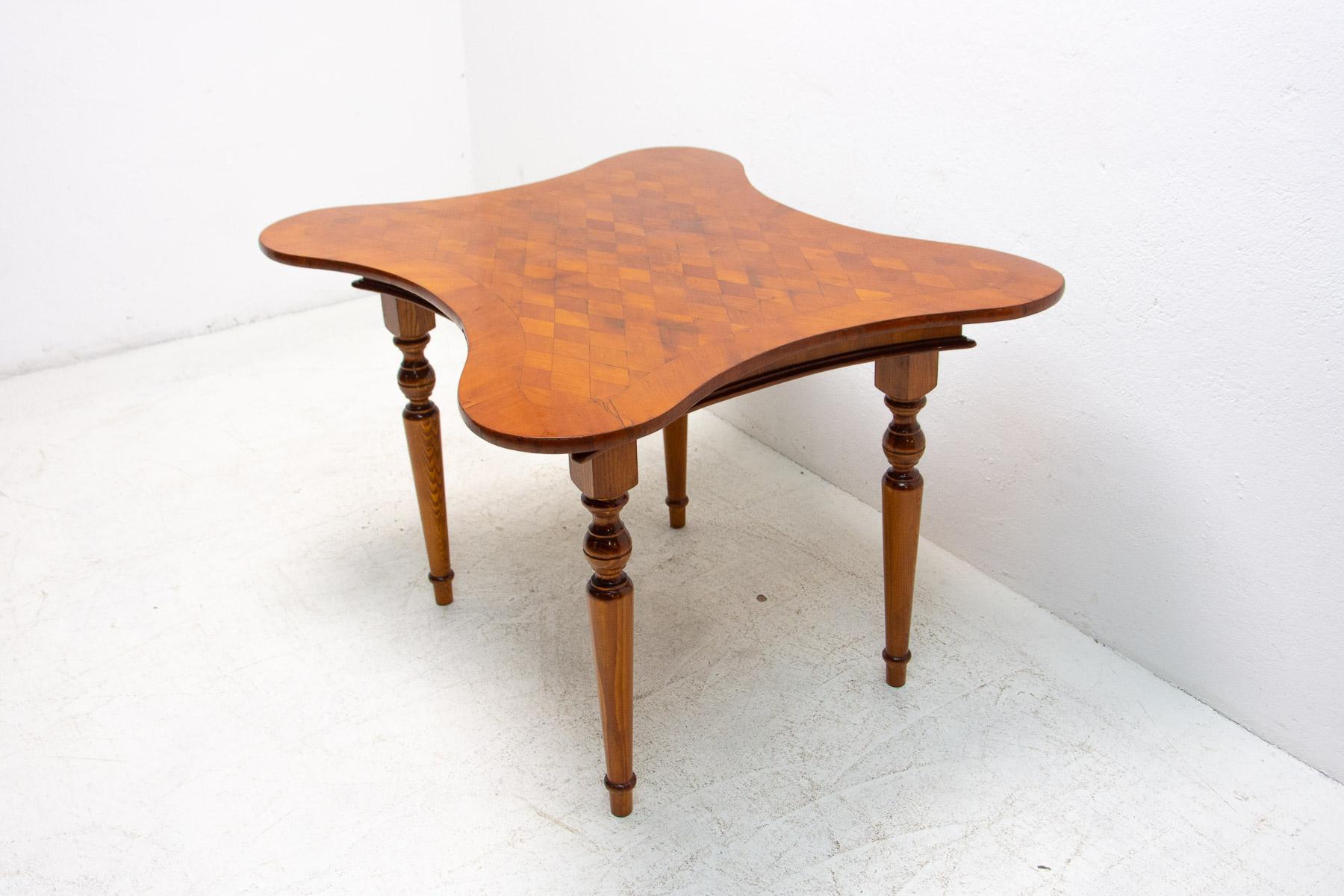 Neo-Baroque Butterfly Dining Table, Austria-Hungary For Sale 3