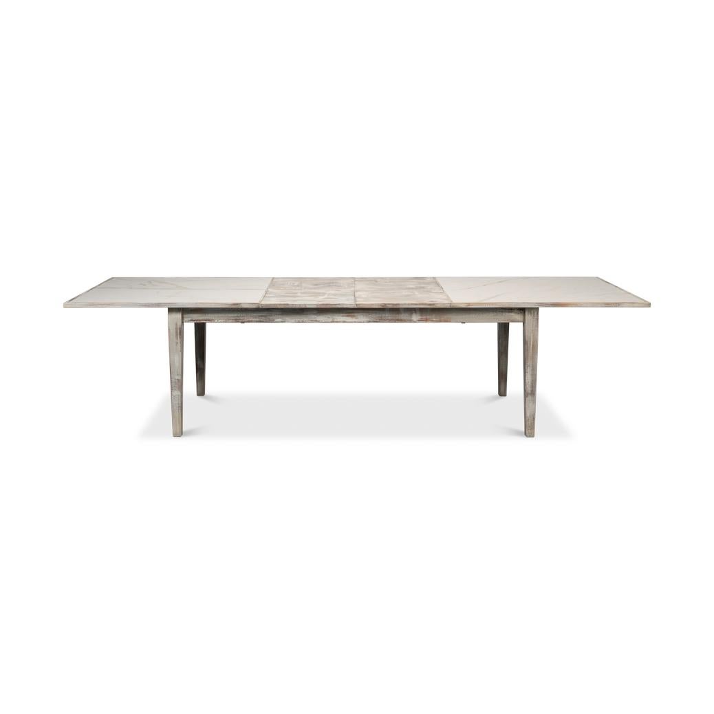 Table à rallonge peinte en gris Neo Classic Neuf - En vente à Westwood, NJ