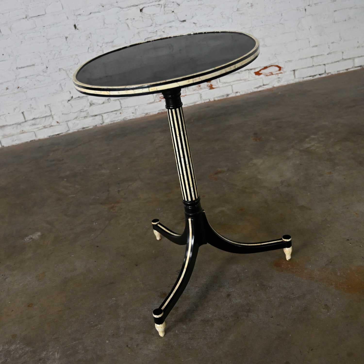 Neo-Classic Olive Oval Side Table Rose Tarlow Melrose House Ebony Black & White In Good Condition In Topeka, KS