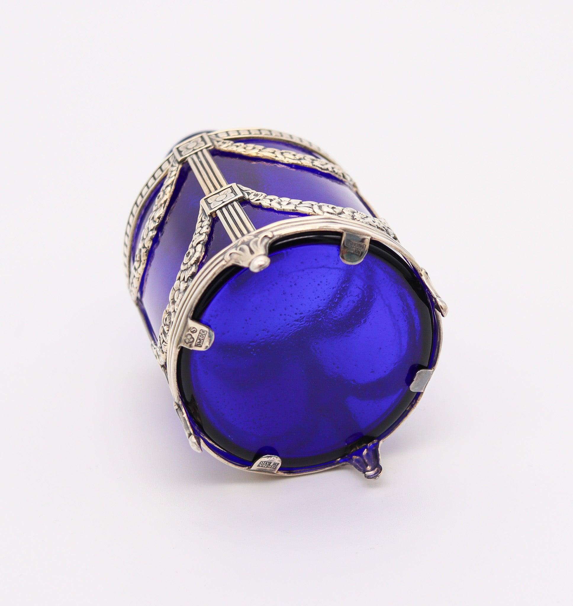 Svedese Bottiglia di profumo svedese NEO-CLASSIC in vetro cobalto e argento 925 in vendita