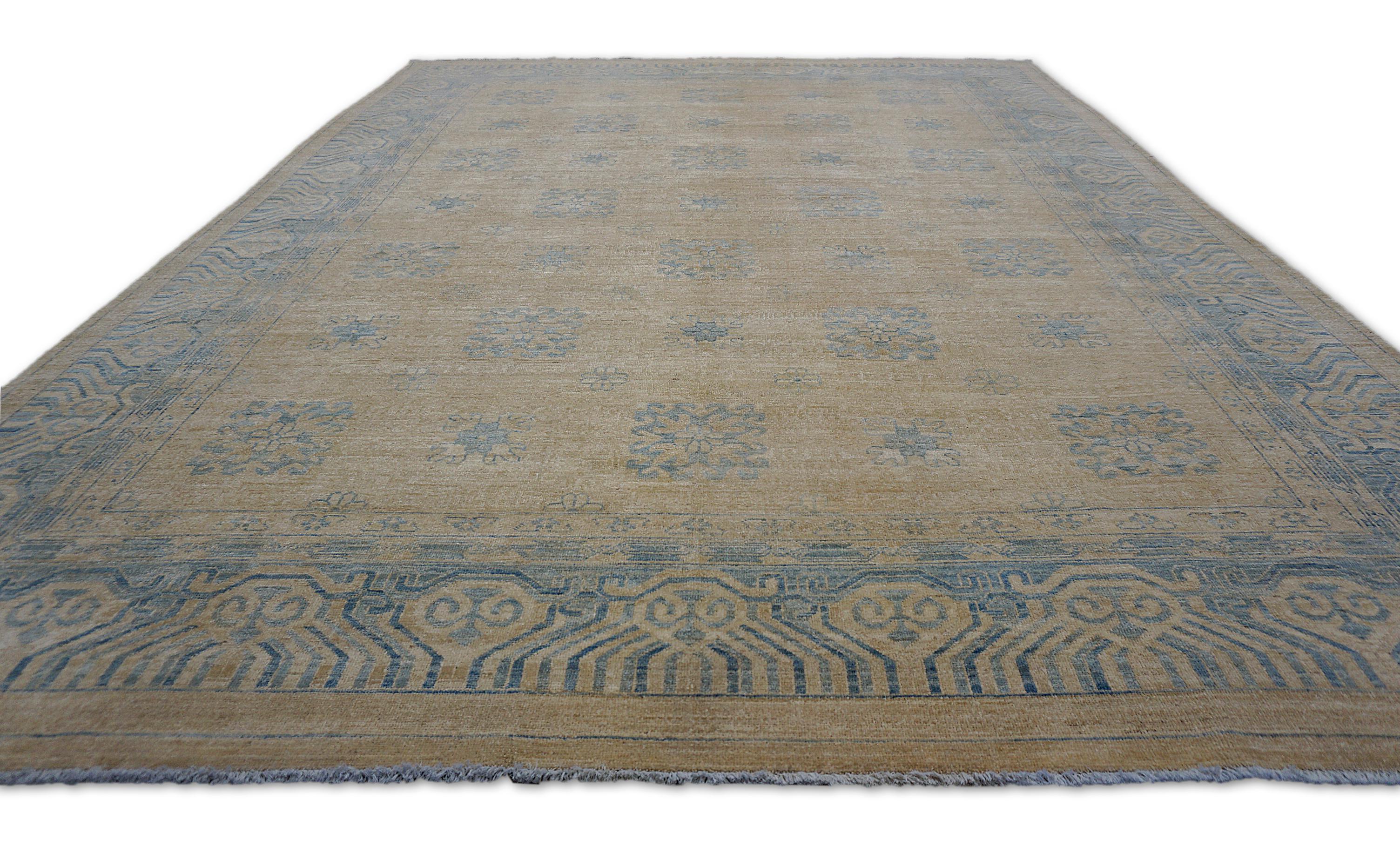 Pakistani Neo-Classical Beige and Sky Blue Geometric Designed Rug 9'x12' For Sale