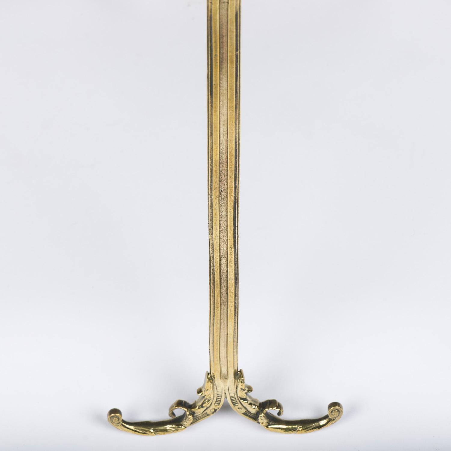 Specchio da tavolo ovale neoclassico in ottone in vendita 3