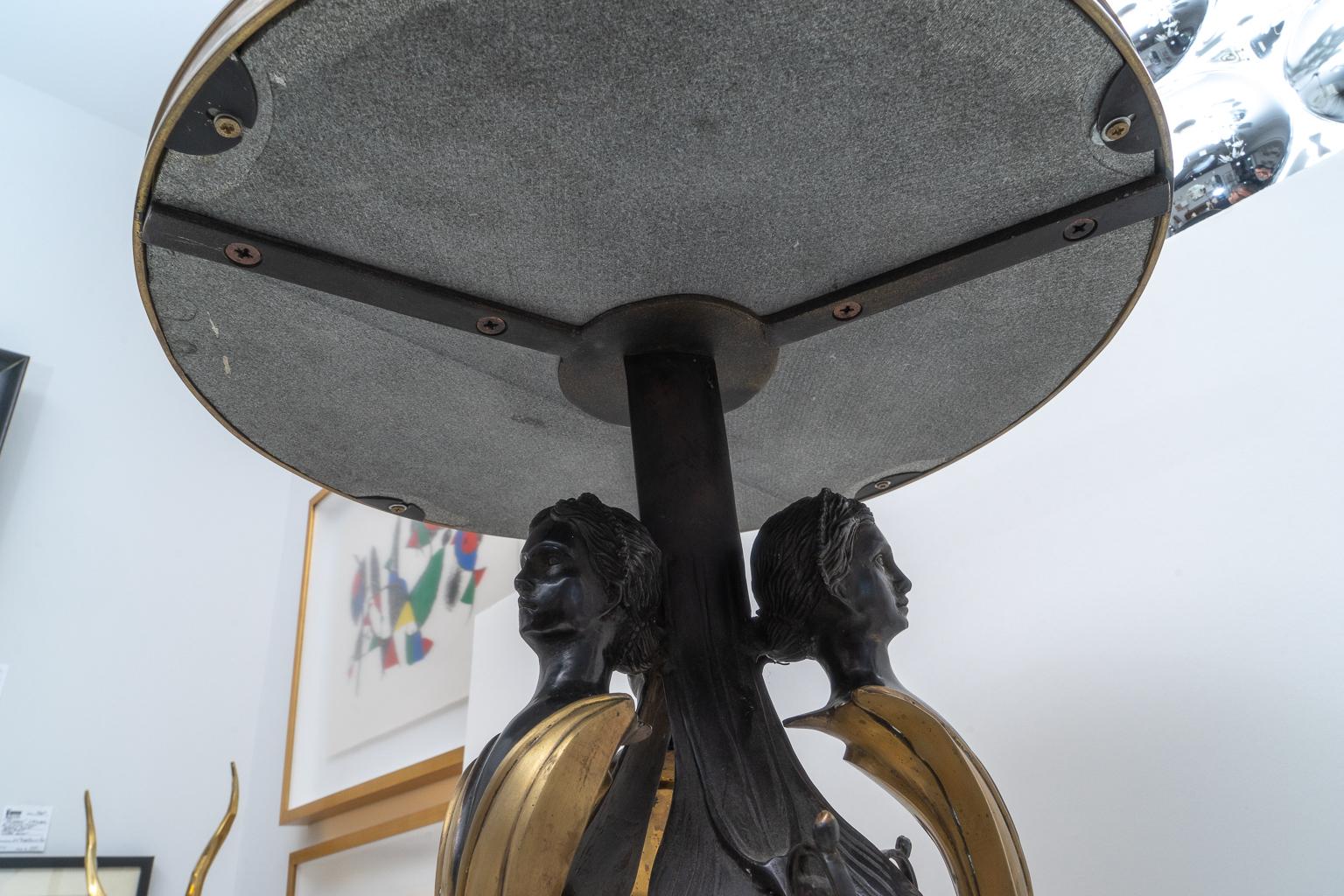 Neoklassizistischer Gueridon-Tisch aus Bronze von Maitland Smith im Angebot 4