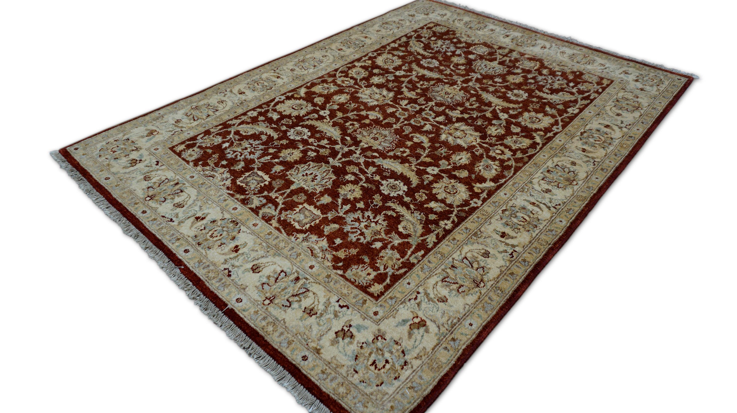 Pakistanais Tapis néoclassique orange brûlé beige à motifs floraux 4'10''x7' en vente