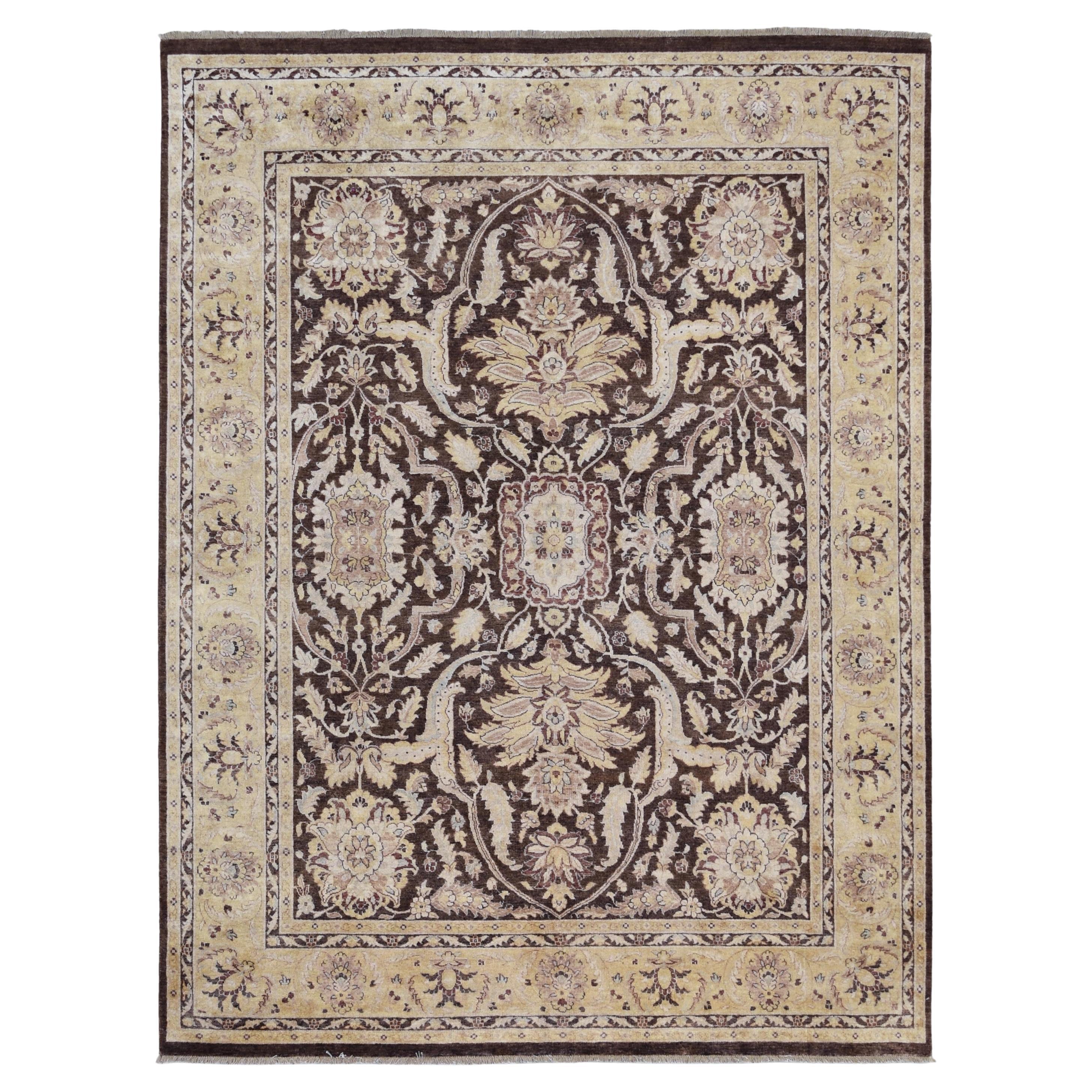 Neo-Classical Chocolate Brown and Beige Sultanabad Rug 7'8''x10' en venta