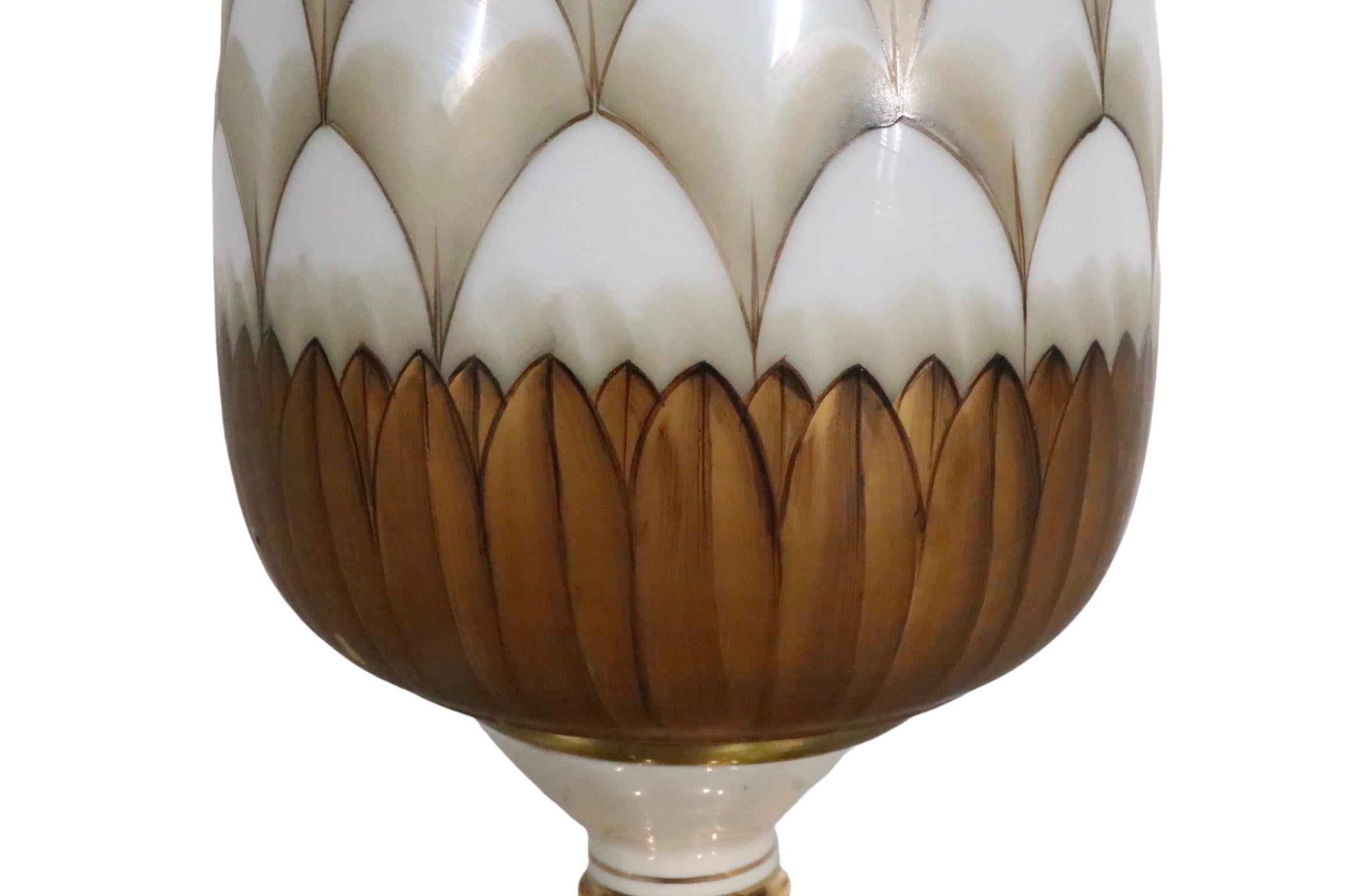 Neo Classical Hollywood Regency Table Lamp design att. to Tommi Parzinger In Good Condition In New York, NY