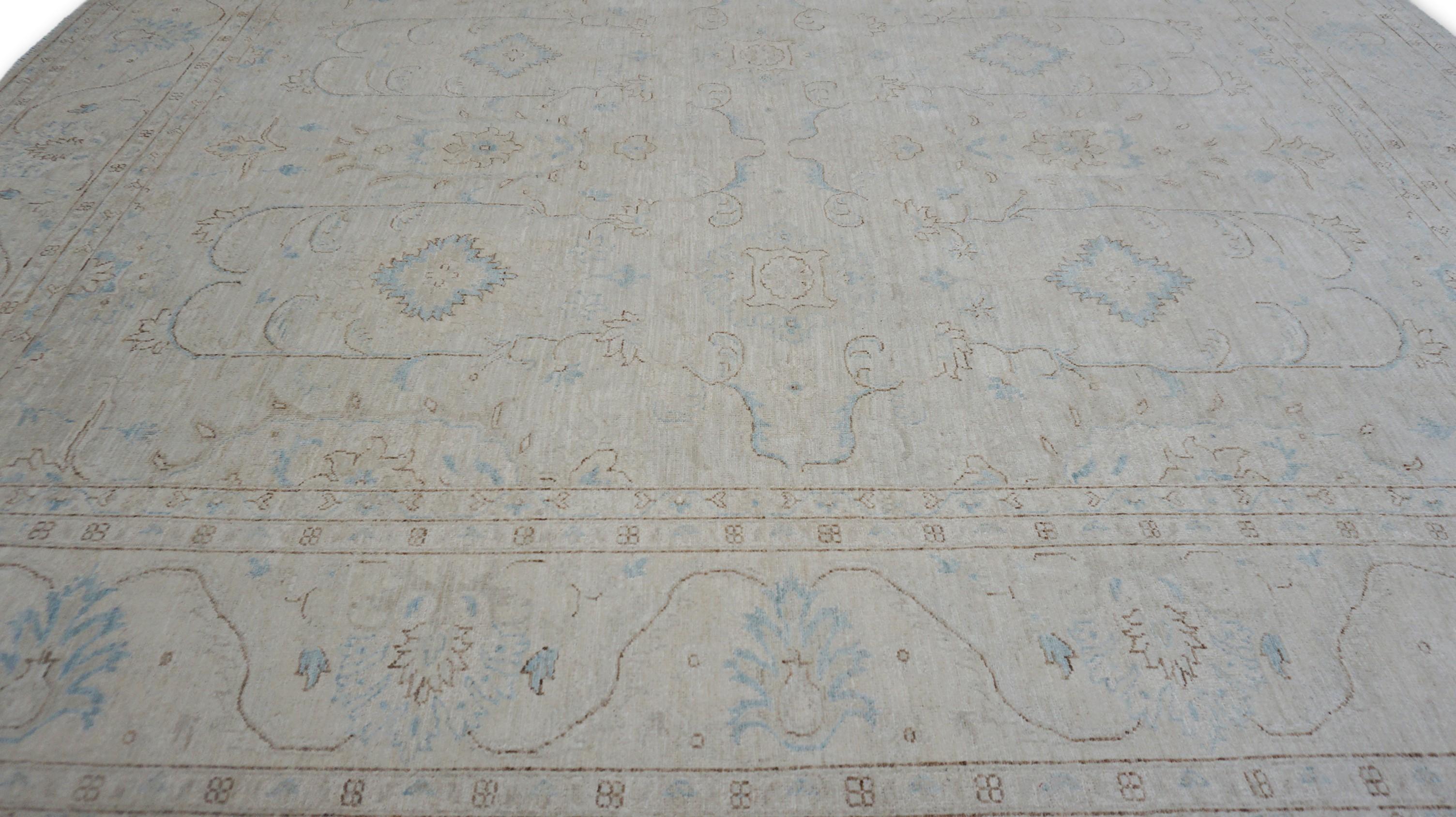 Oushak Tappeto Neo-Classico in Lana Design/One Avorio, Blu, Taupe 8'3''x9'8'' in vendita